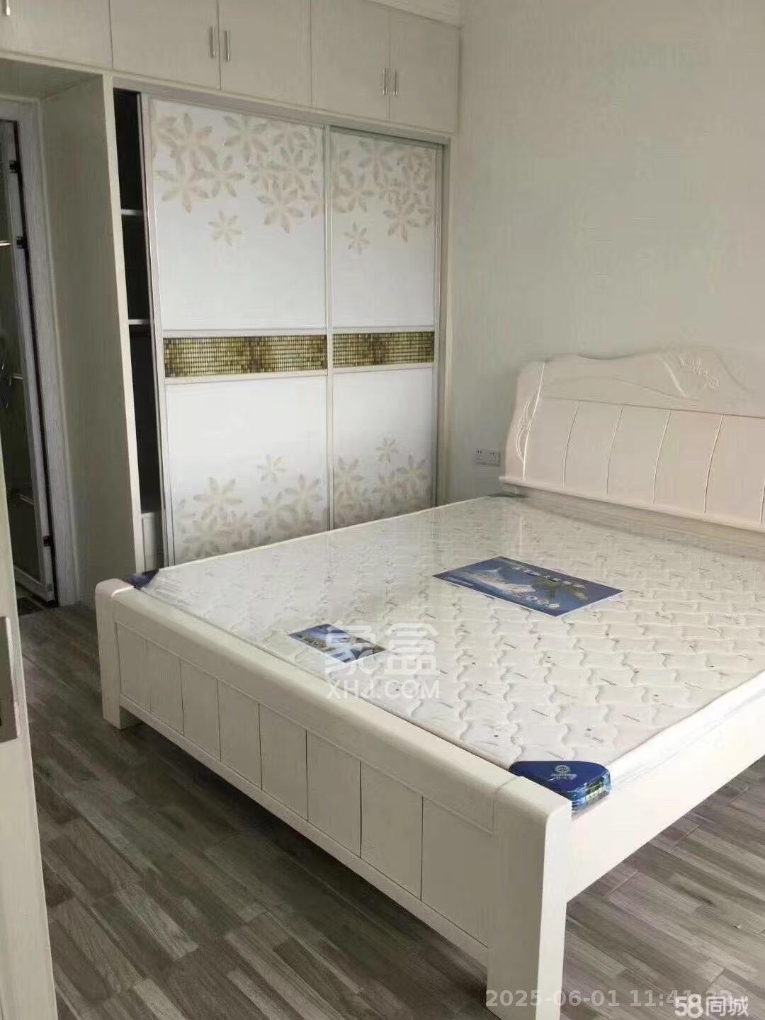 合能洋湖公馆 3室2厅1卫 2800.0元/月 合能洋湖公馆 3室2厅1卫 2800.0元/月室内图