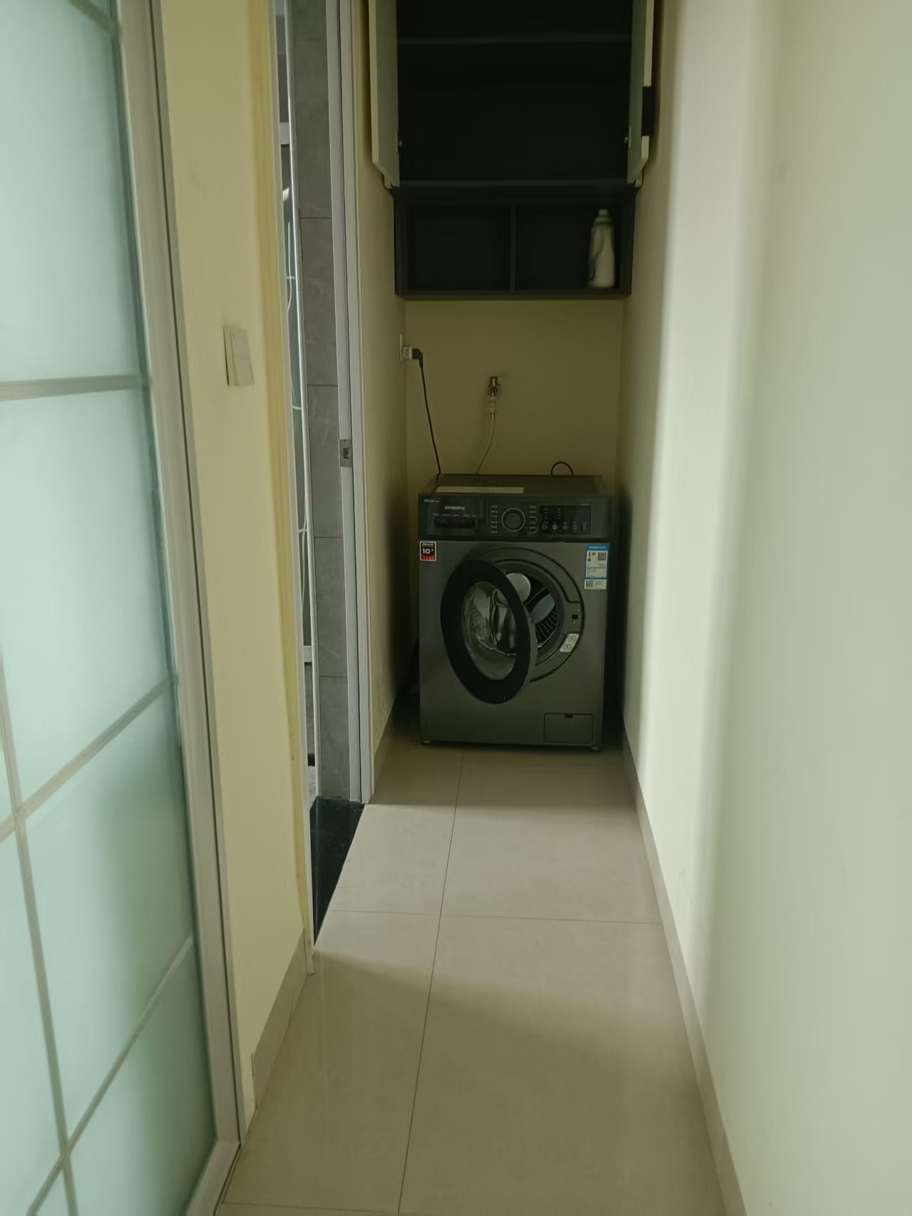 峰景国际  2室2厅1卫   1700.00元/月室内图