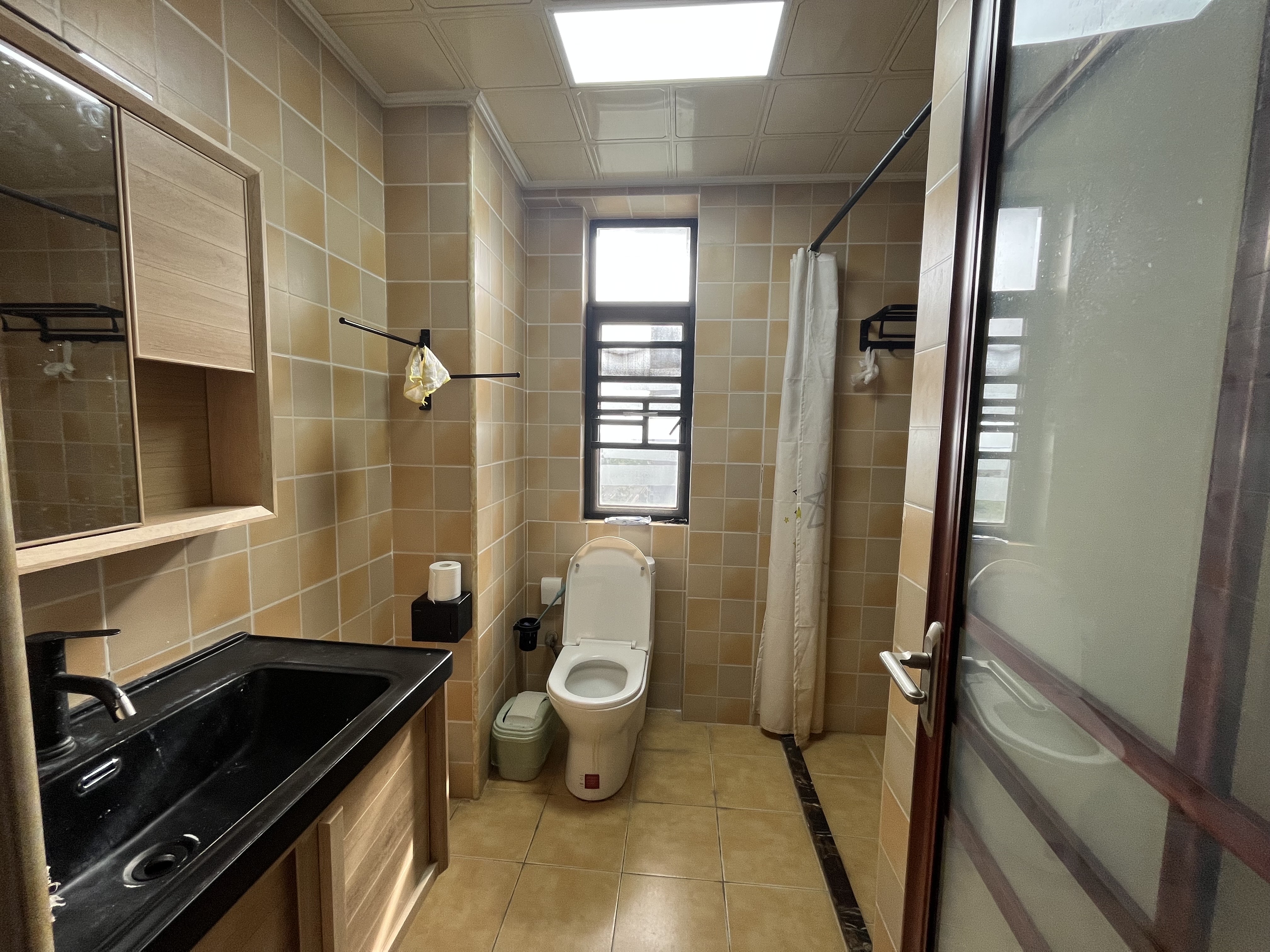 五源河公寓D区 3室2厅2卫 2500.0元/月 五源河公寓D区 3室2厅2卫 2500.0元/月户型图