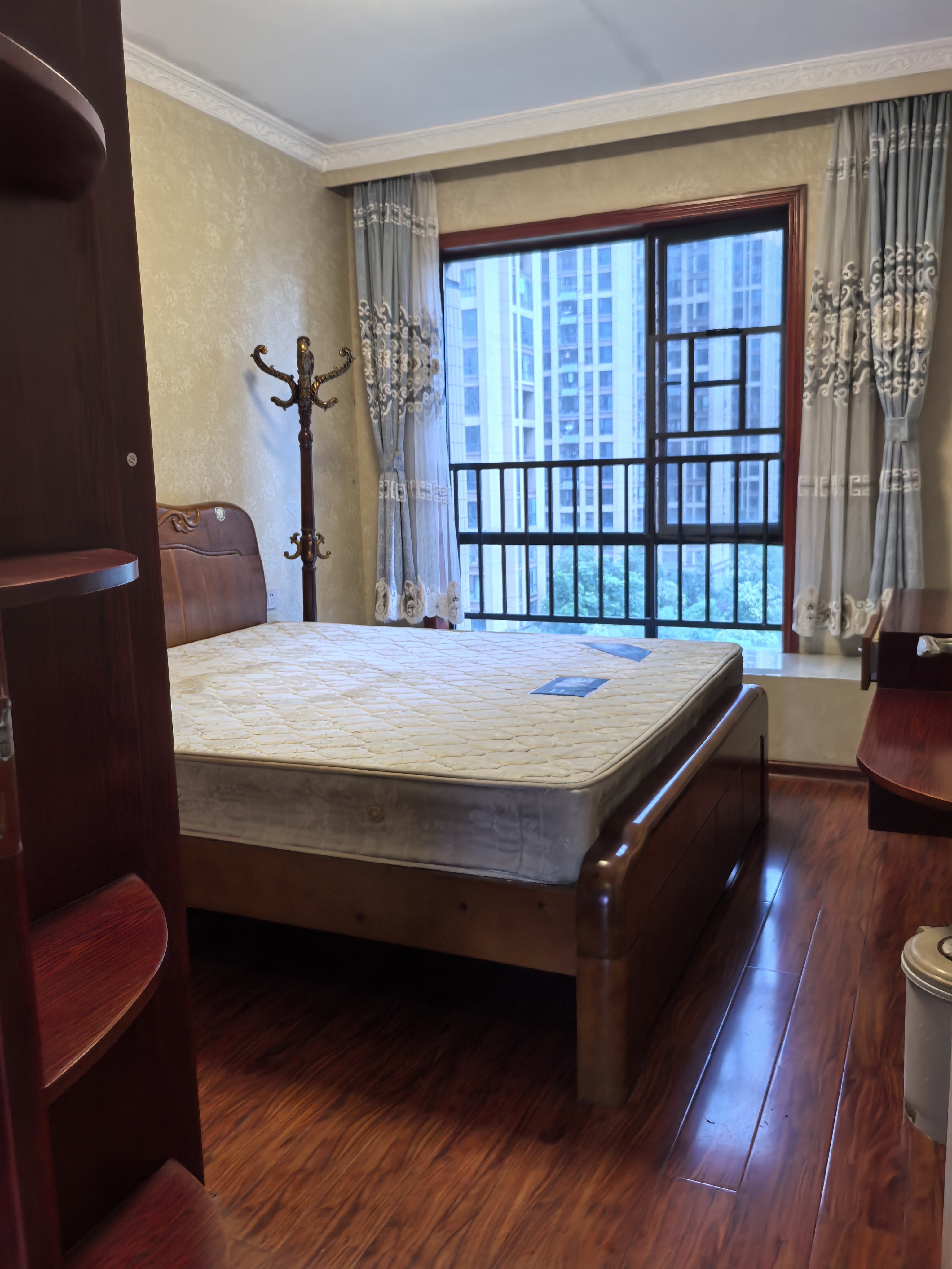 檀香山 1室0厅0卫 2000.0元/月 檀香山 1室0厅0卫 2000.0元/月室内图