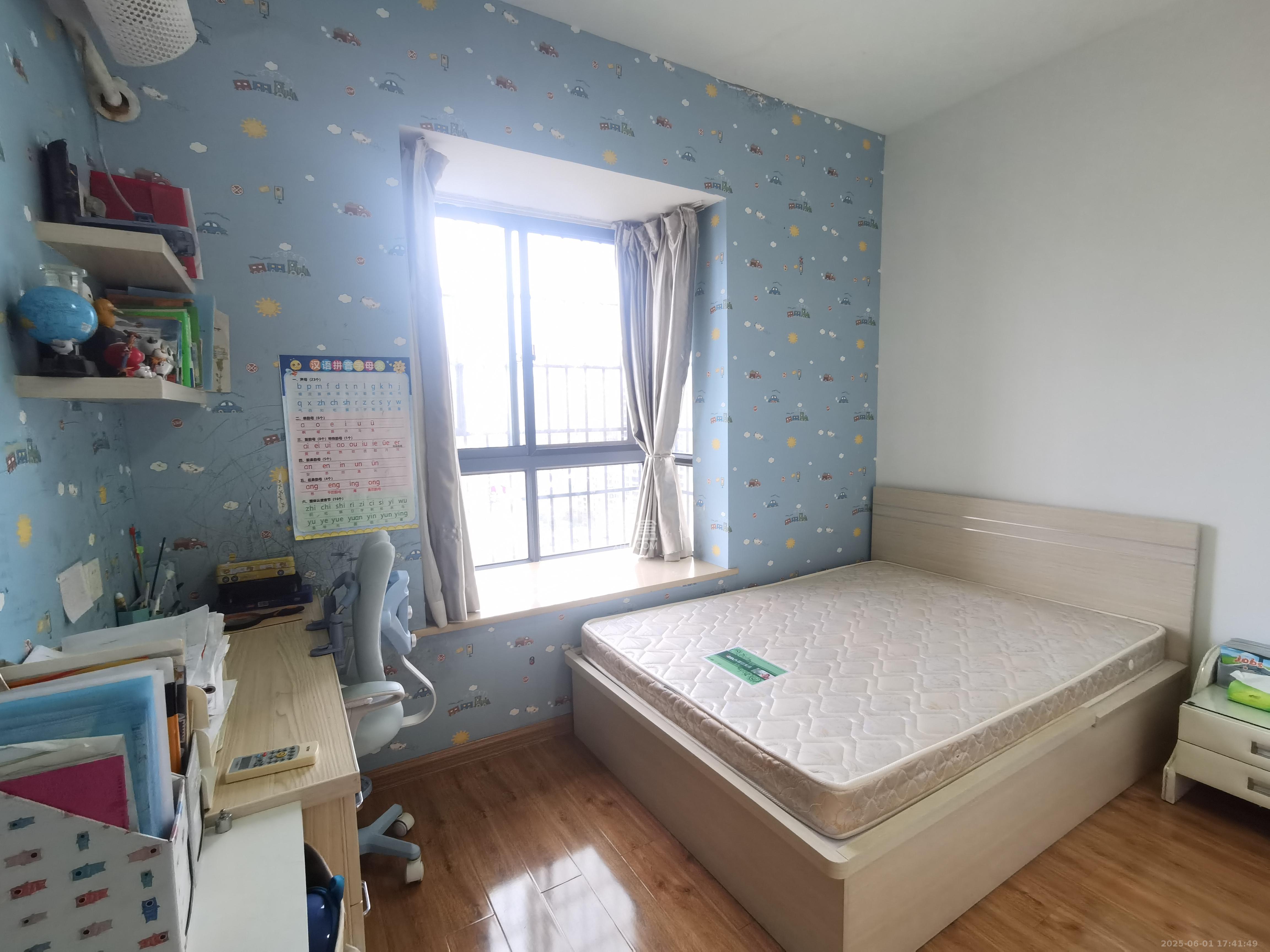 新府华城  2室1厅1卫   36.00万室内图