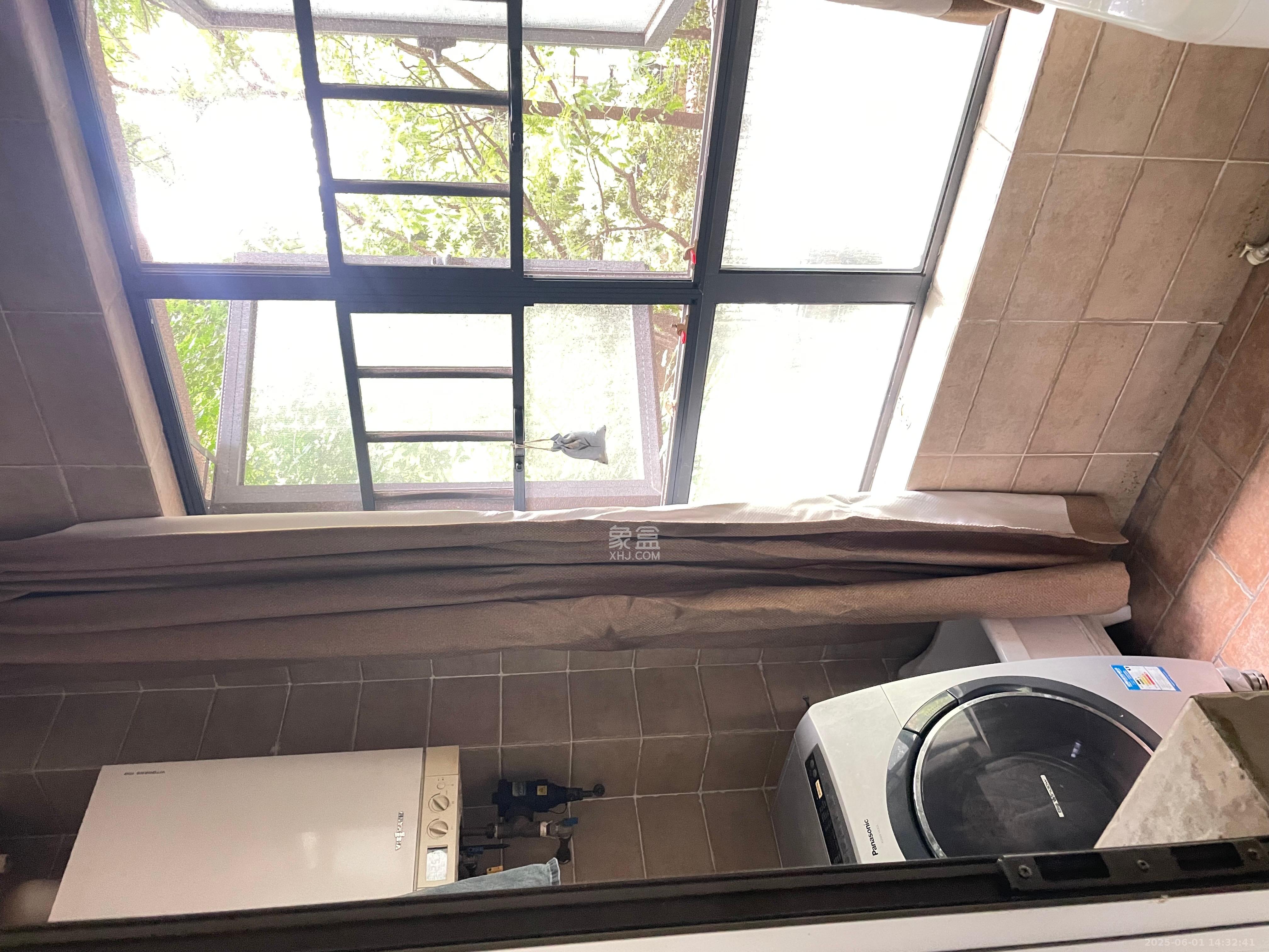 托斯卡纳洋房高层 4室2厅2卫 3500.0元/月 托斯卡纳洋房高层 4室2厅2卫 3500.0元/月室内图