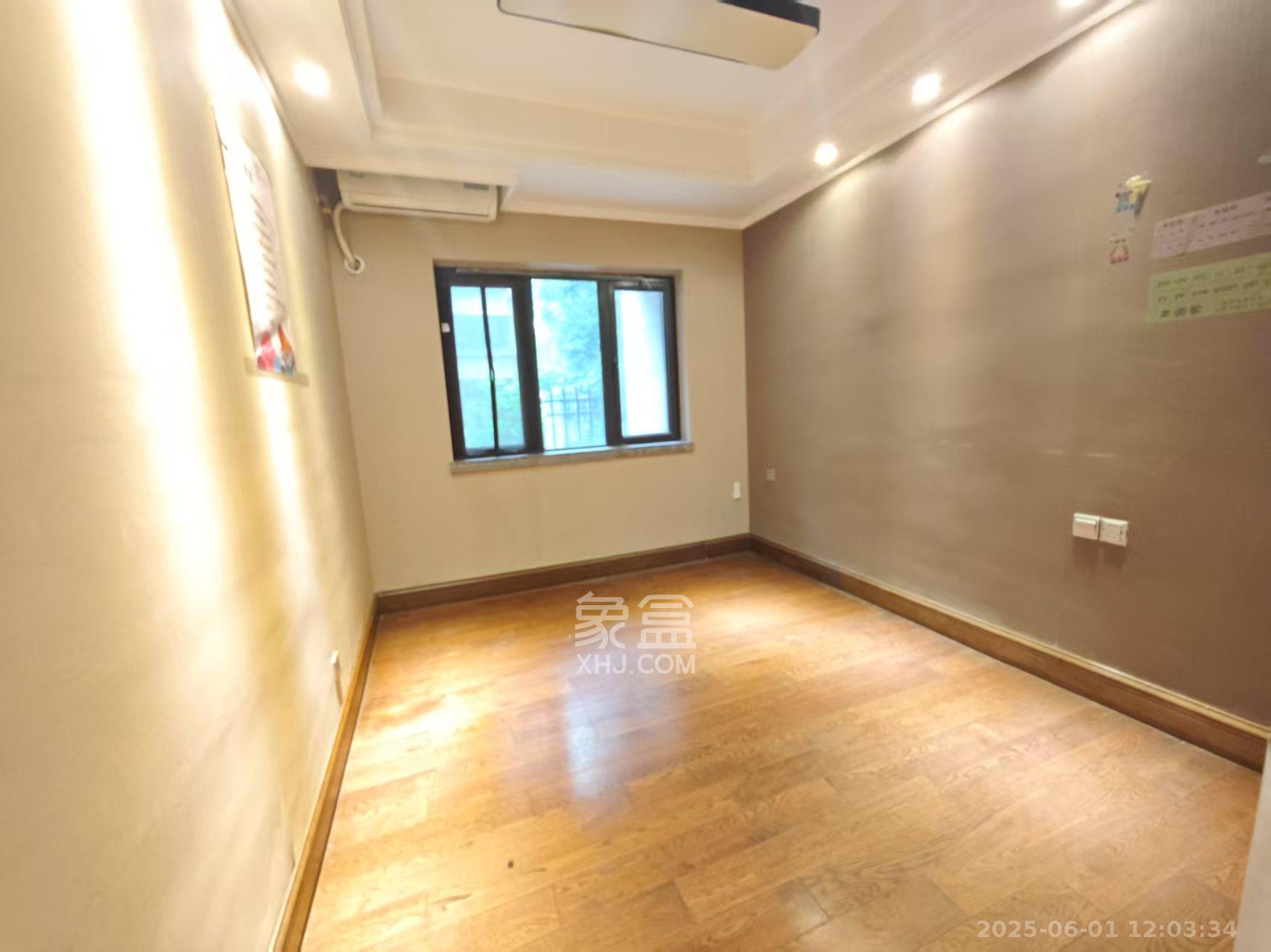 恒大御景天下城一期 3室2厅2卫 3200.0元/月 恒大御景天下城一期 3室2厅2卫 3200.0元/月室内图