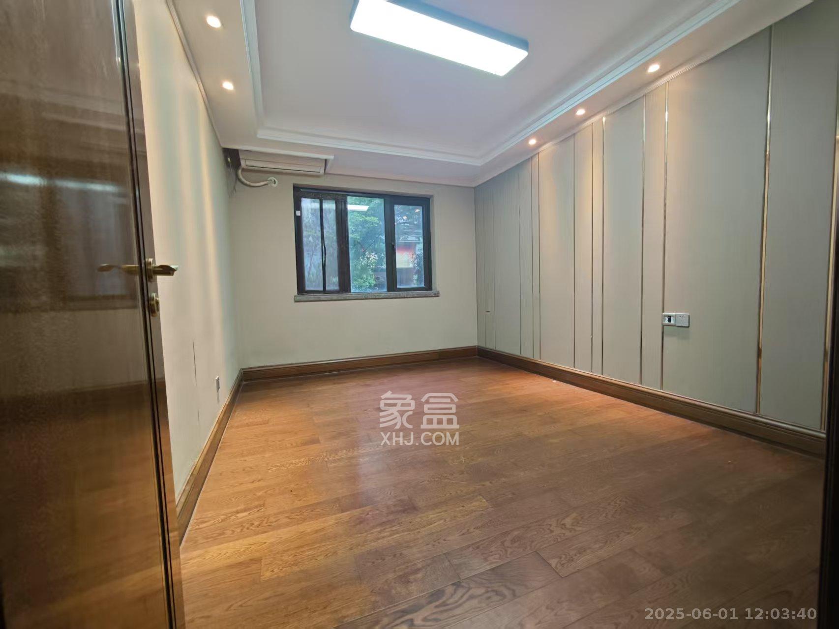 恒大御景天下城一期 3室2厅2卫 3200.0元/月 恒大御景天下城一期 3室2厅2卫 3200.0元/月室内图