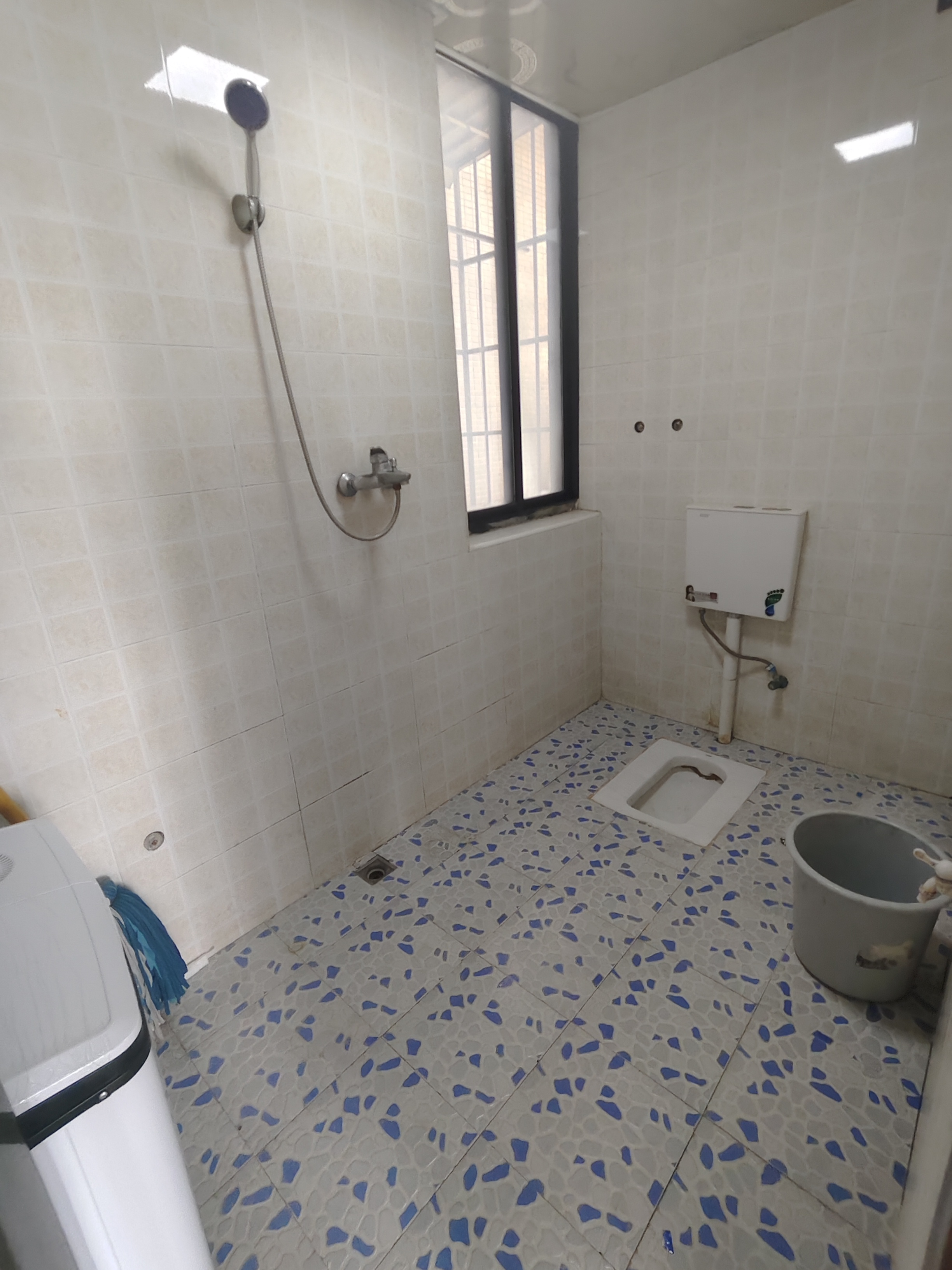 君馨名邸 3室1厅0卫 1200.0元/月 君馨名邸 3室1厅0卫 1200.0元/月室内图