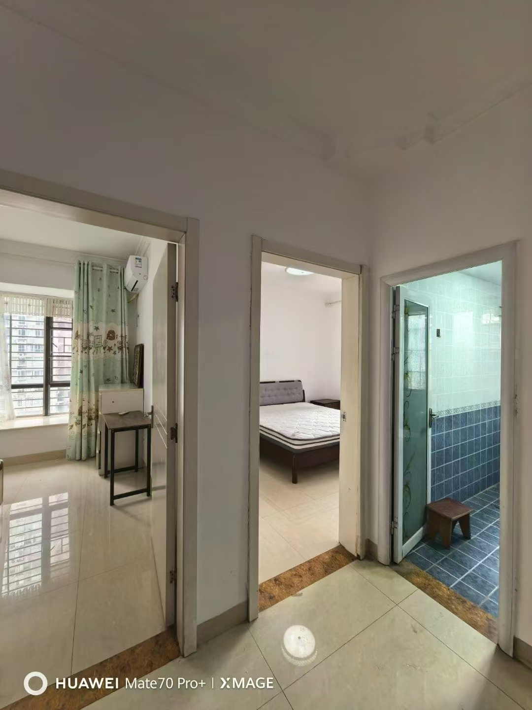 洛杉矶城 1室2厅1卫 122.0万 洛杉矶城 1室2厅1卫 122.0万室内图