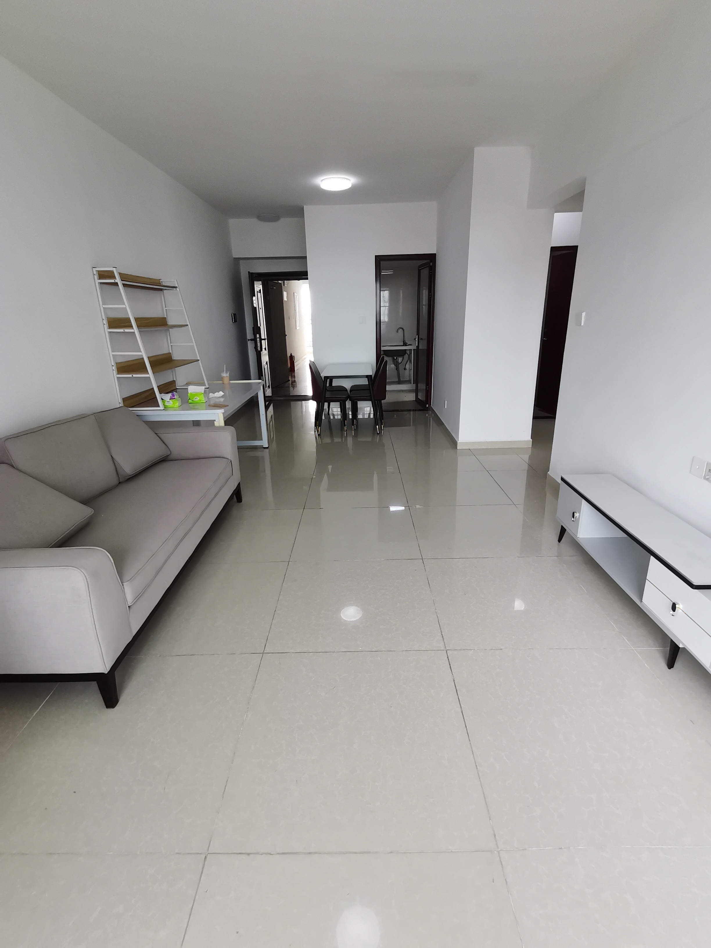 坡巷雅苑 3室2厅1卫 2800.0元/月 坡巷雅苑 3室2厅1卫 2800.0元/月室内图