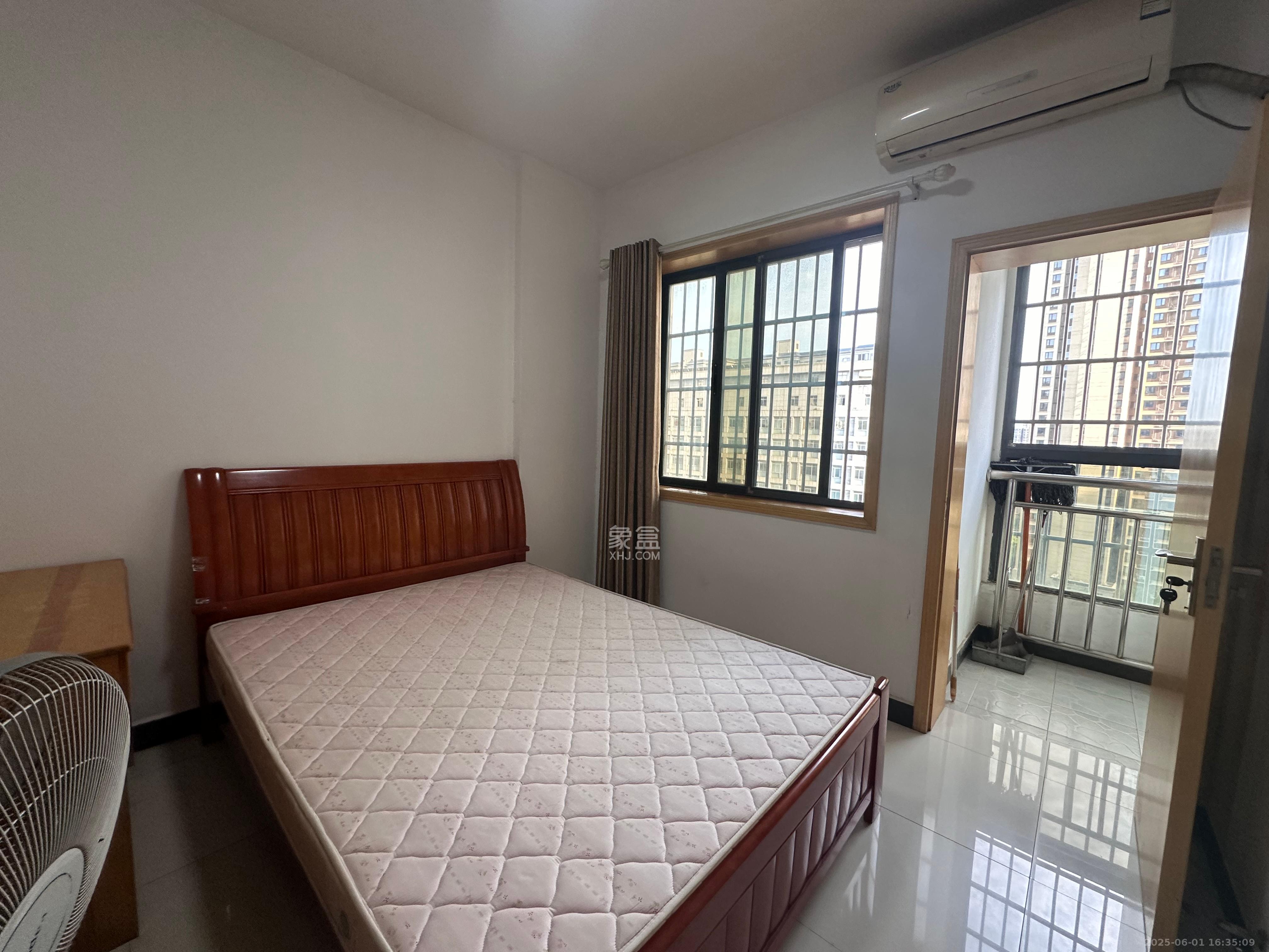 满庭芳小区  2室1厅1卫   1800.00元/月室内图