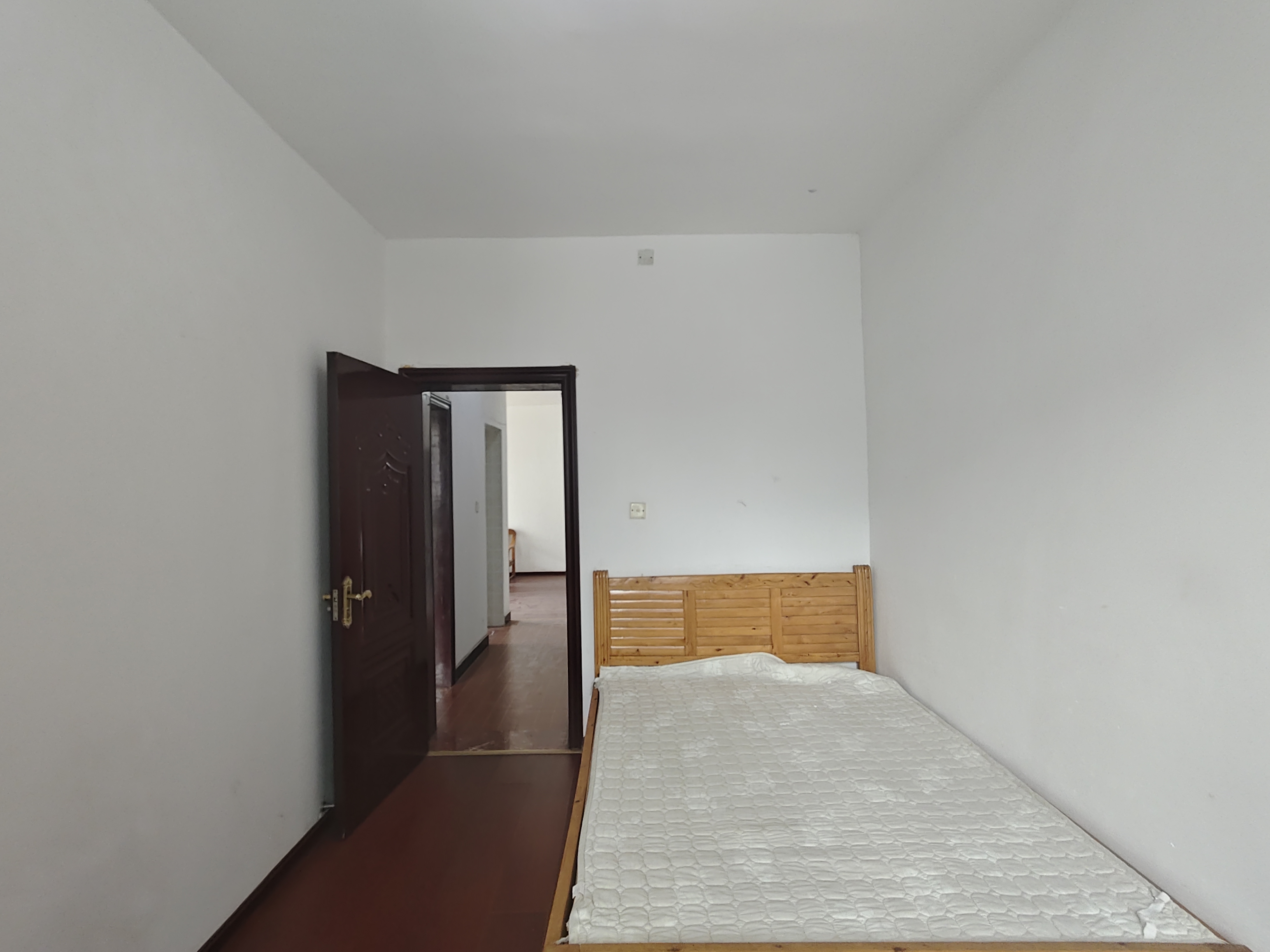 君馨名邸 3室1厅0卫 1200.0元/月 君馨名邸 3室1厅0卫 1200.0元/月室内图