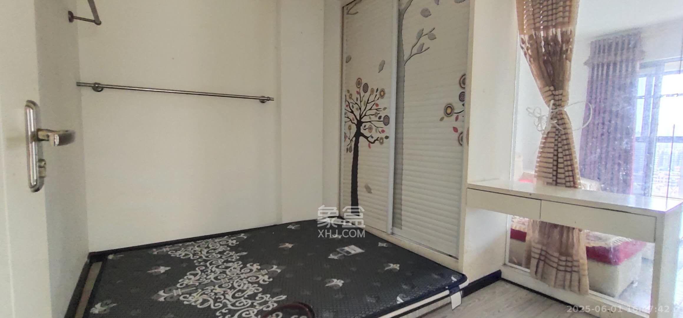 建鑫二期 3室2厅1卫 1600.0元/月 建鑫二期 3室2厅1卫 1600.0元/月室内图