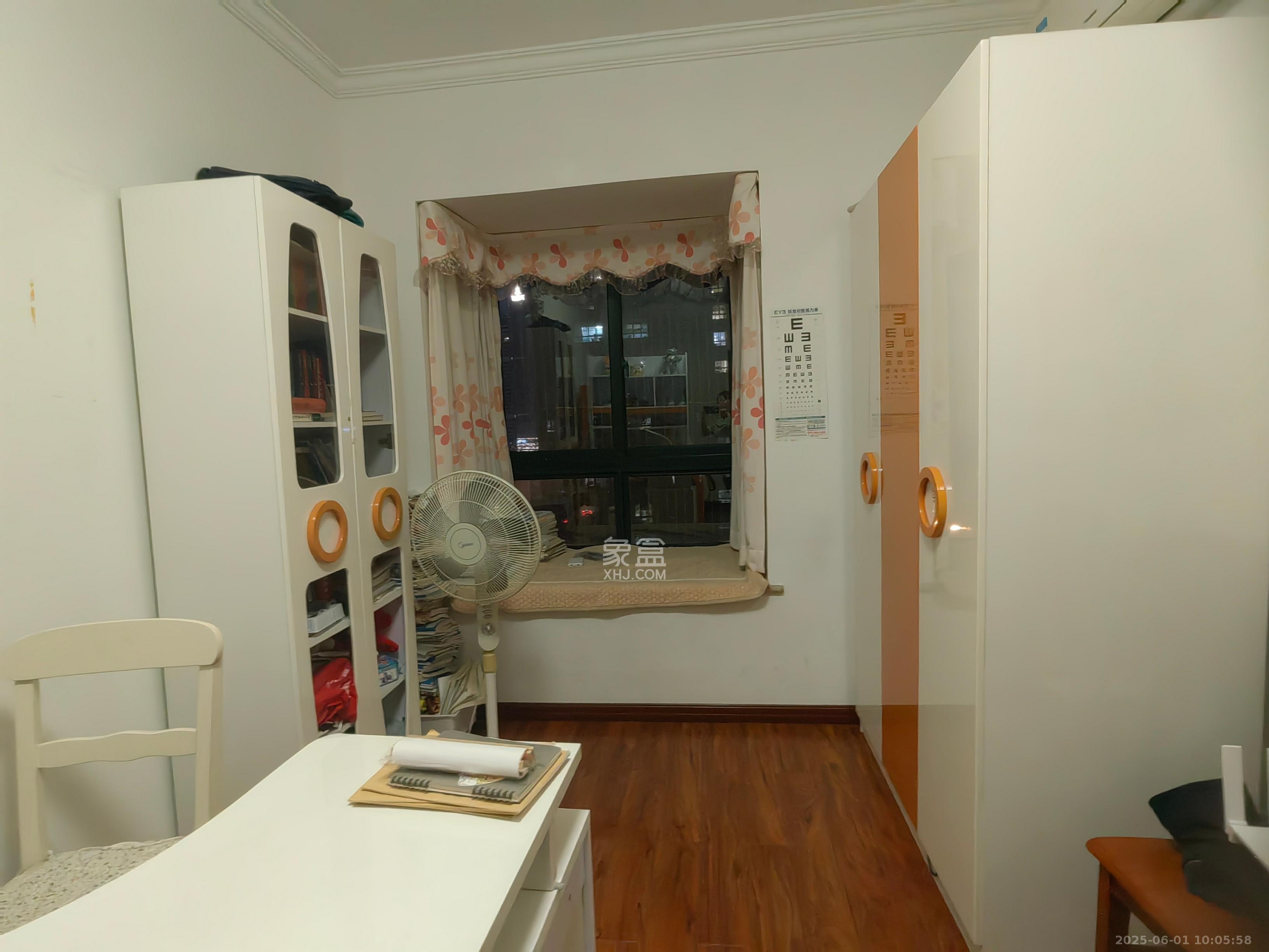 东玺门 4室2厅2卫 3800.0元/月 东玺门 4室2厅2卫 3800.0元/月室内图