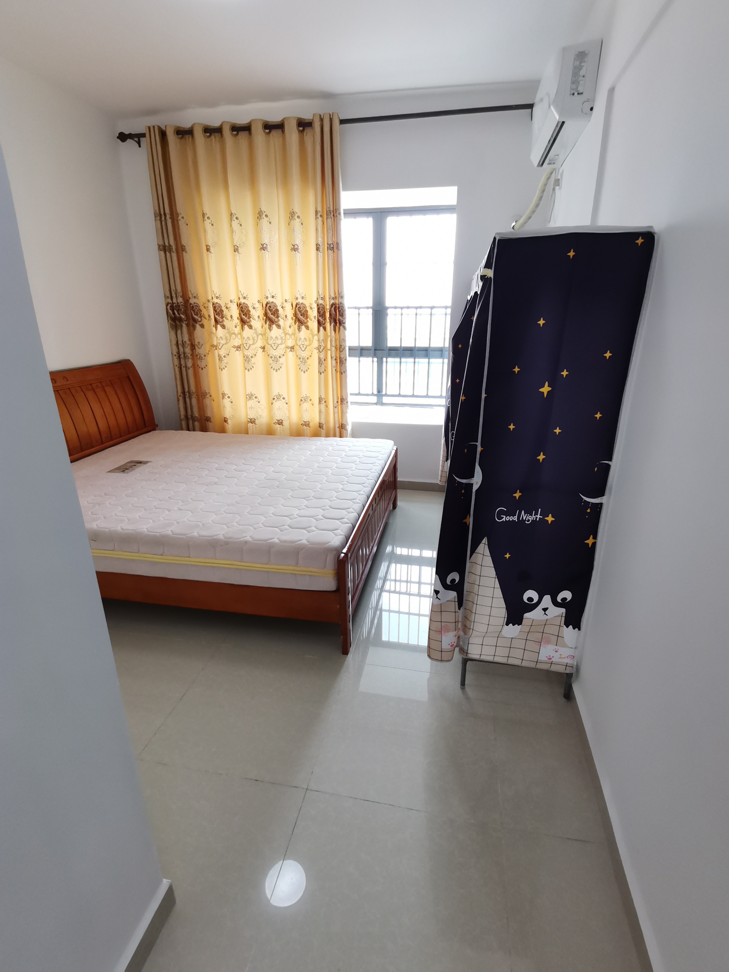 坡巷雅苑 3室2厅1卫 2800.0元/月 坡巷雅苑 3室2厅1卫 2800.0元/月室内图