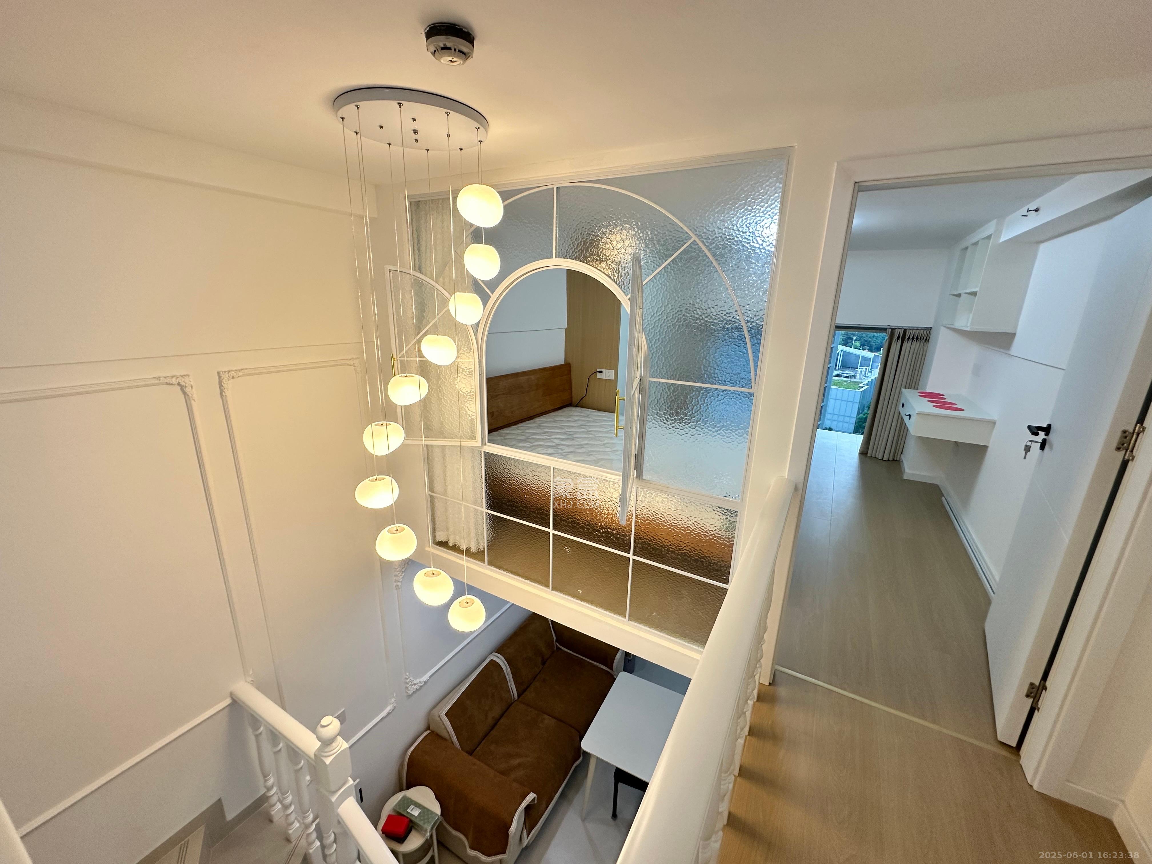 复地滨江金融中心  2室1厅1卫    2800.0元/月室内图