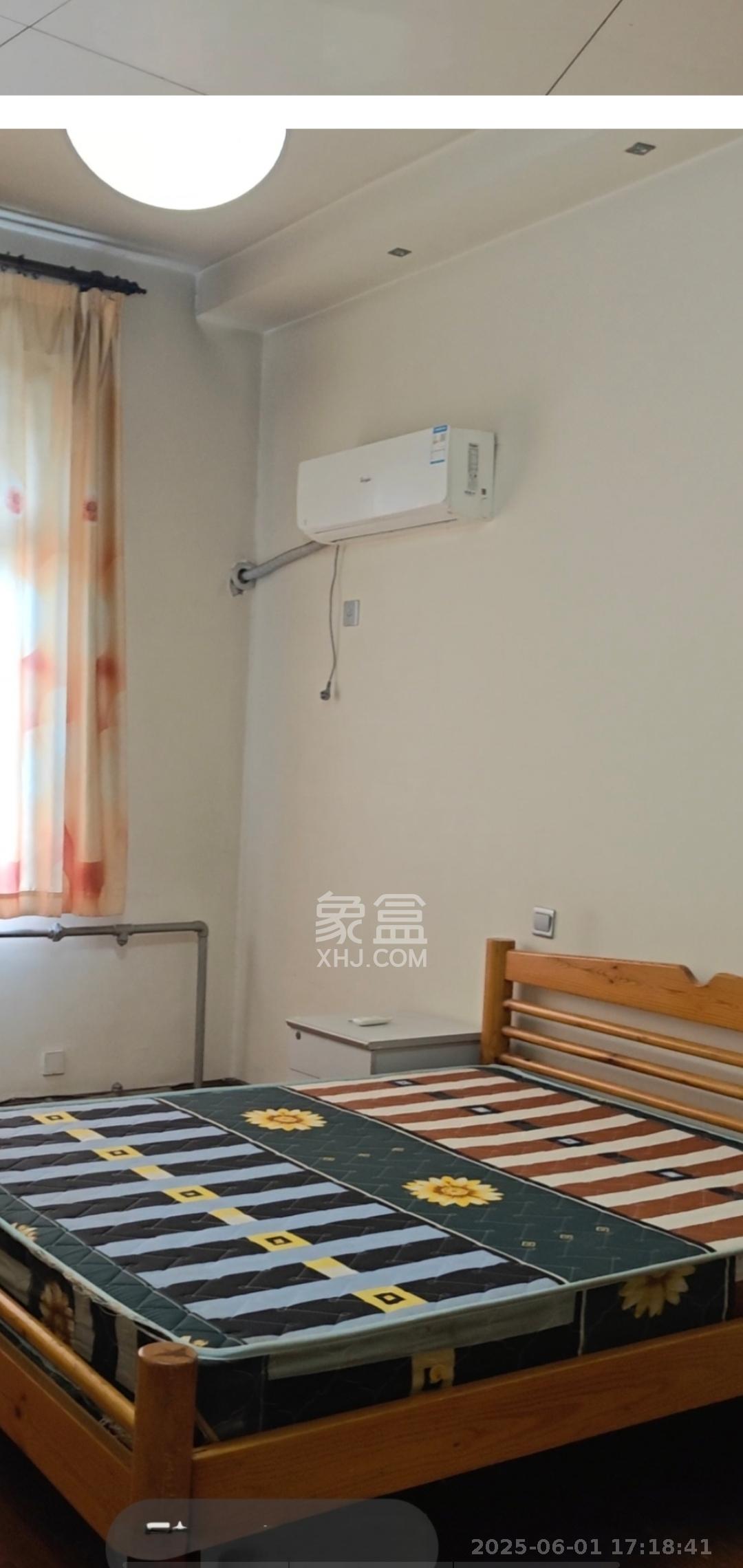 省政府机关梓园住宅区  3室1厅1卫    2400.0元/月 省政府机关梓园住宅区  3室1厅1卫    2400.0元/月室内图