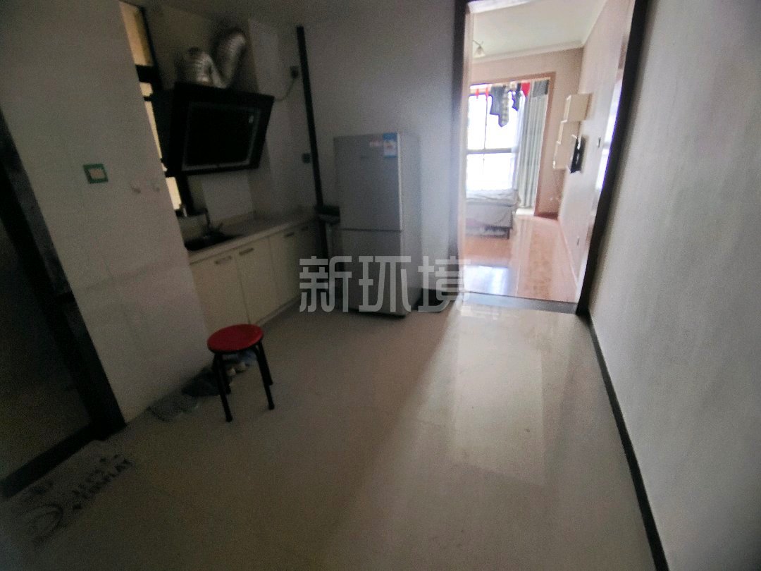 山水印象  1室1厅1卫   1200.00元/月室内图