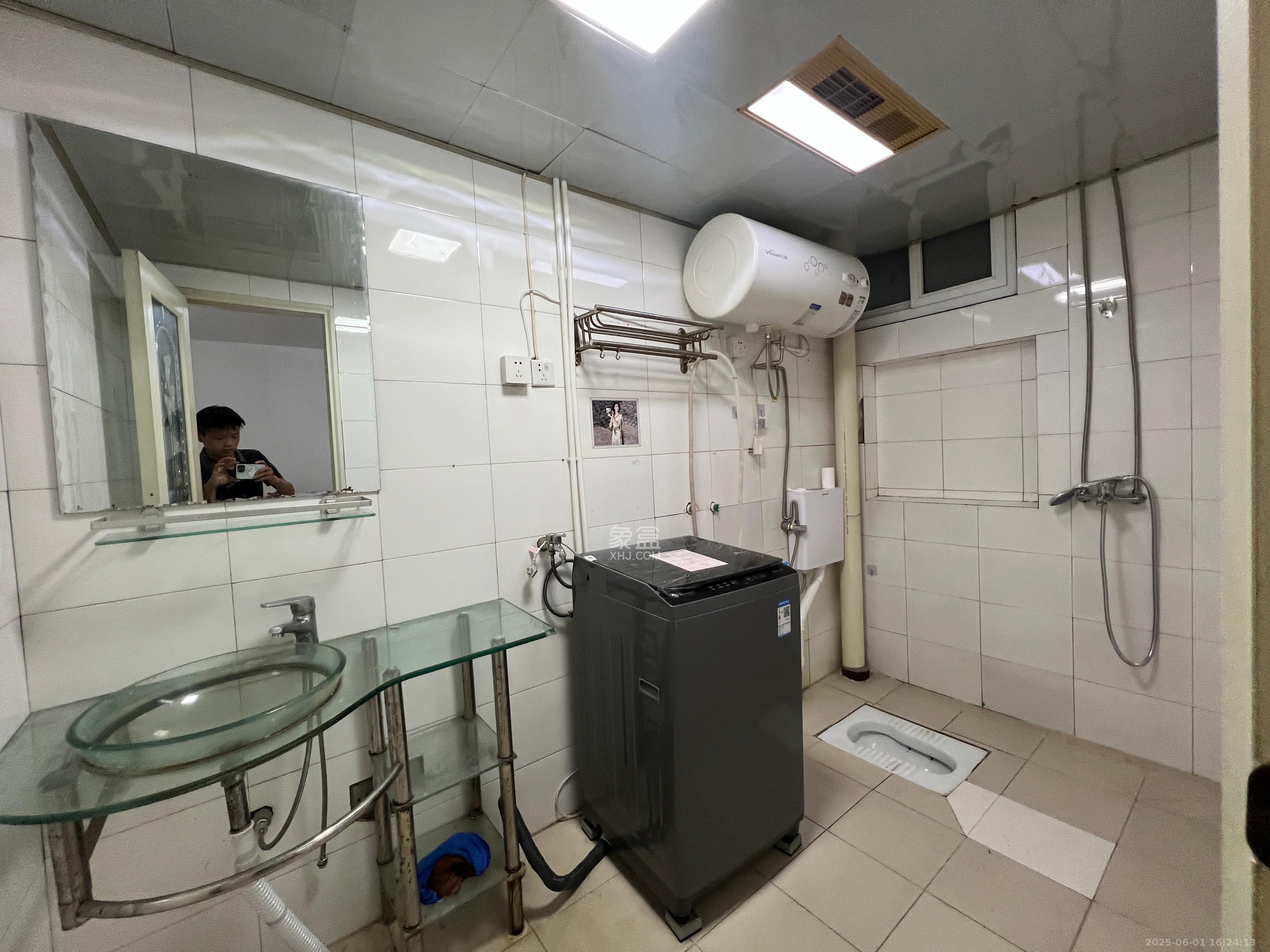 月湖安置小区（马栏山小区）  2室2厅1卫    1600.0元/月室内图