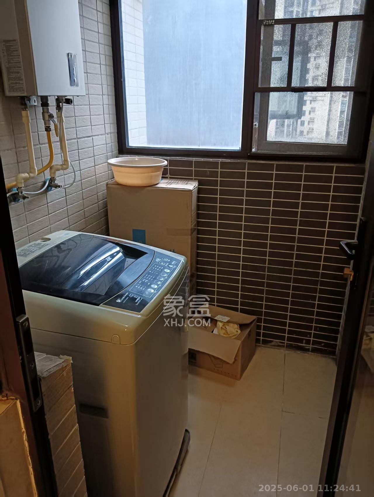 时代倾城二期  2室2厅1卫   1900.00元/月室内图