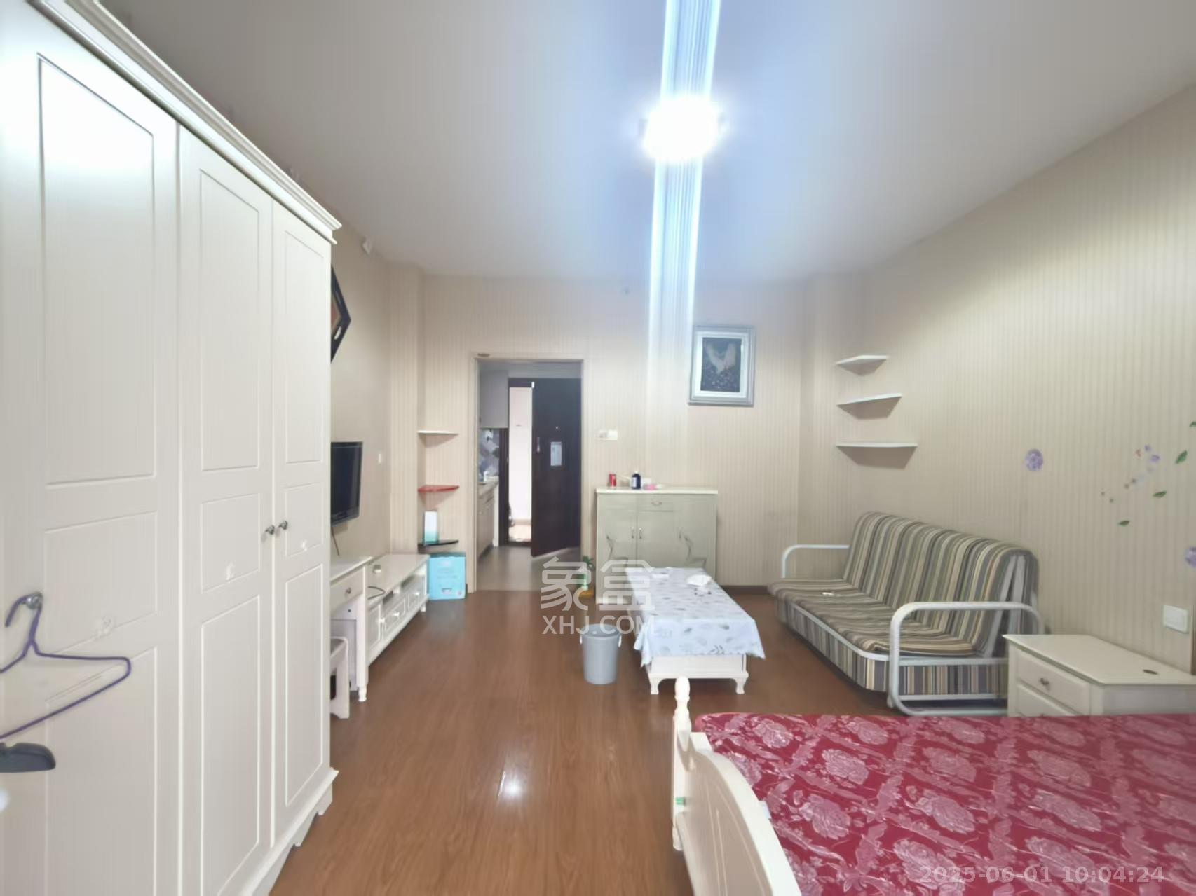 花漾年华(桂花园)  1室1厅1卫    1200.0元/月 花漾年华(桂花园)  1室1厅1卫    1200.0元/月