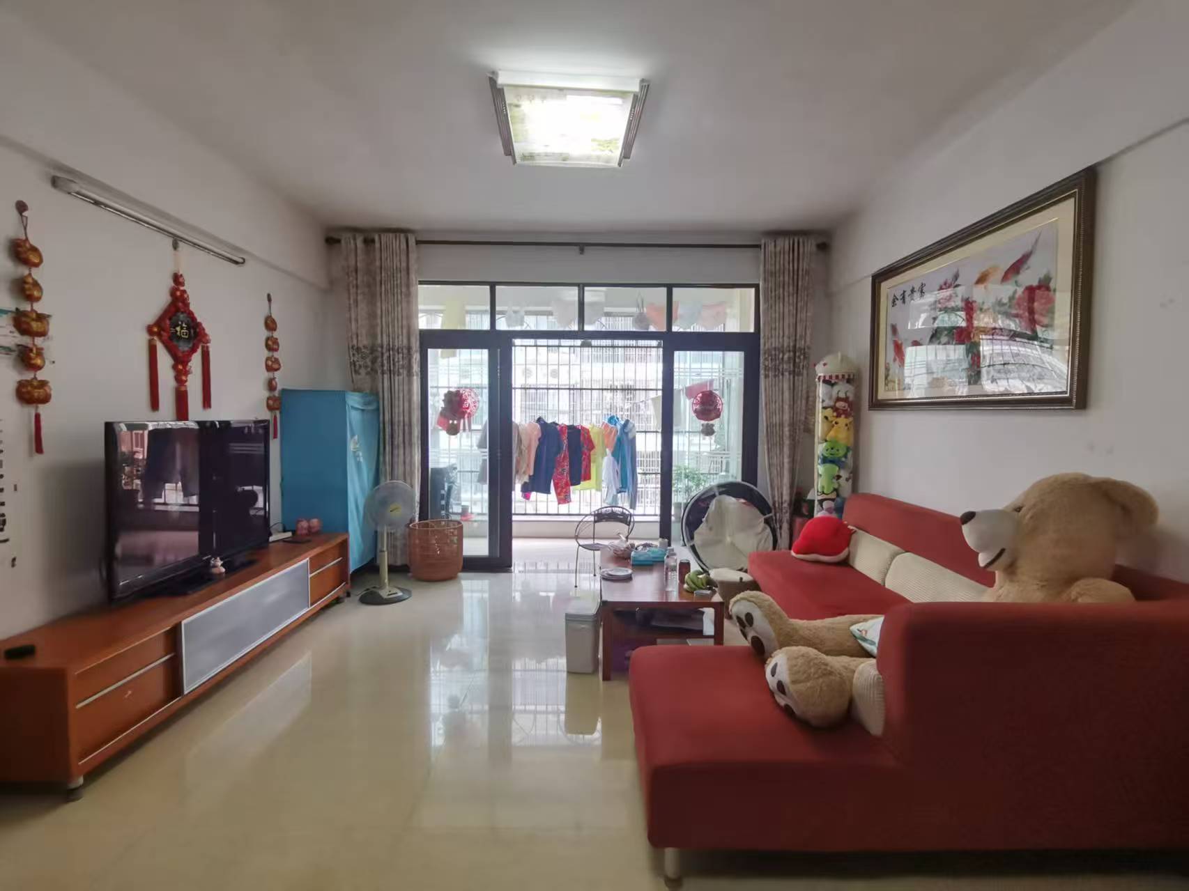 绿源雅都 4室2厅2卫 172.0万 绿源雅都 4室2厅2卫 172.0万客厅