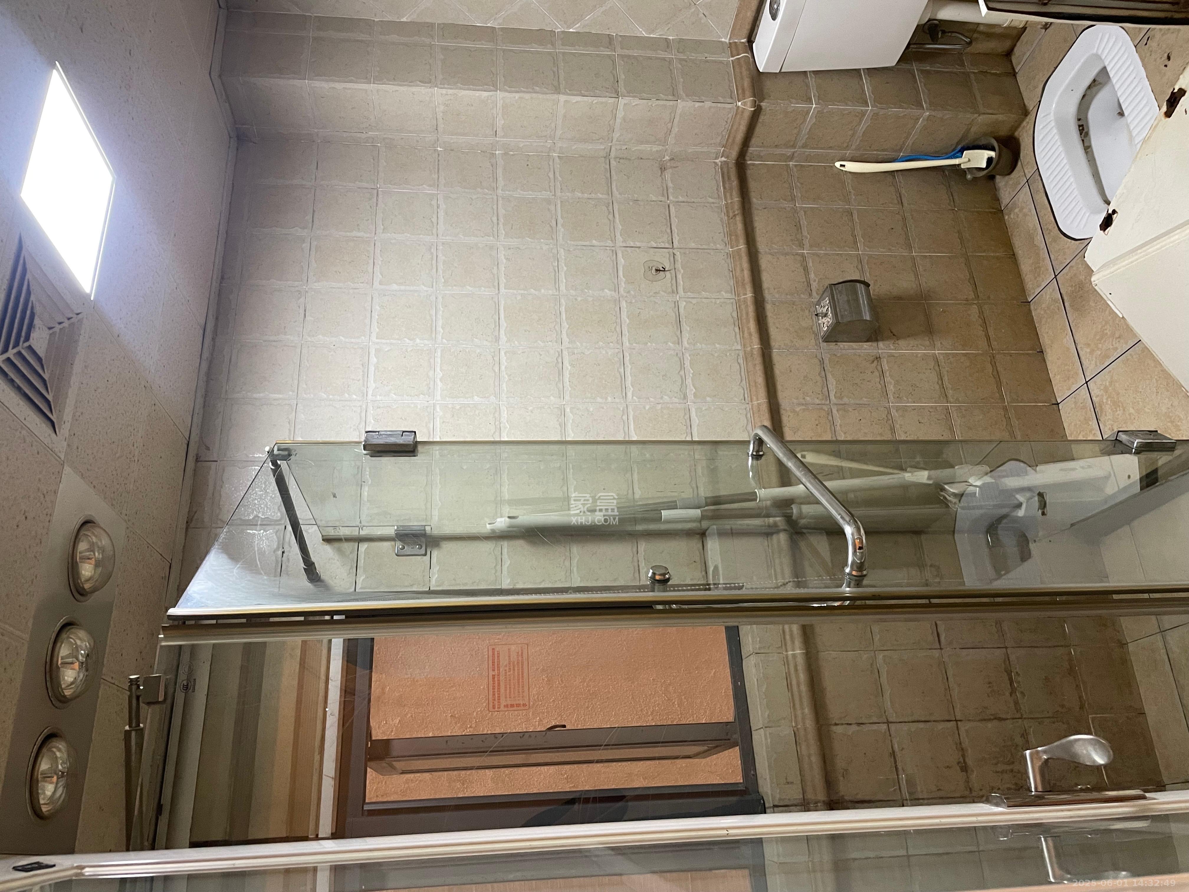 托斯卡纳洋房高层 4室2厅2卫 3500.0元/月 托斯卡纳洋房高层 4室2厅2卫 3500.0元/月室内图