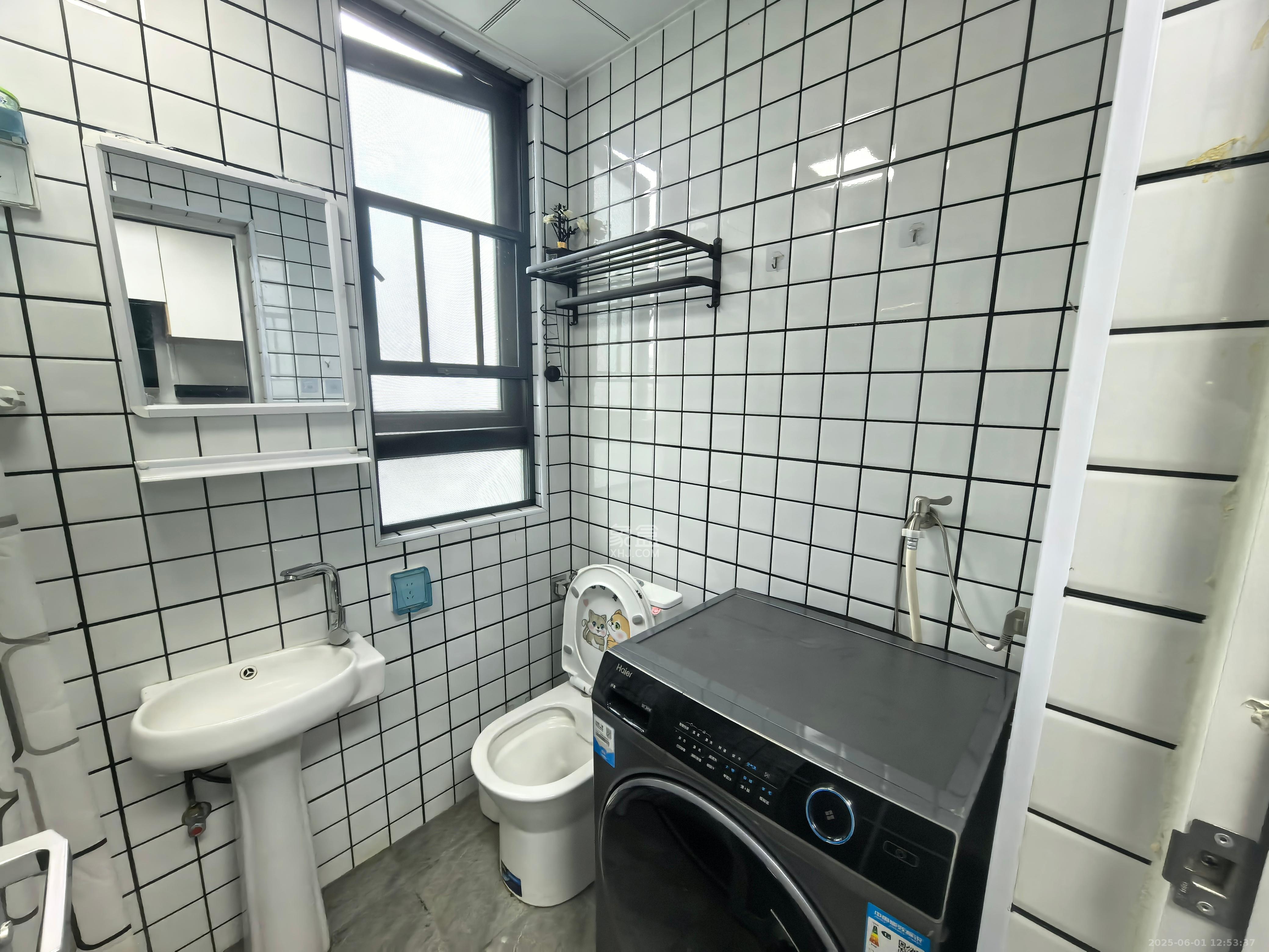 碧桂园城市之光  1室1厅1卫   1600.00元/月室内图