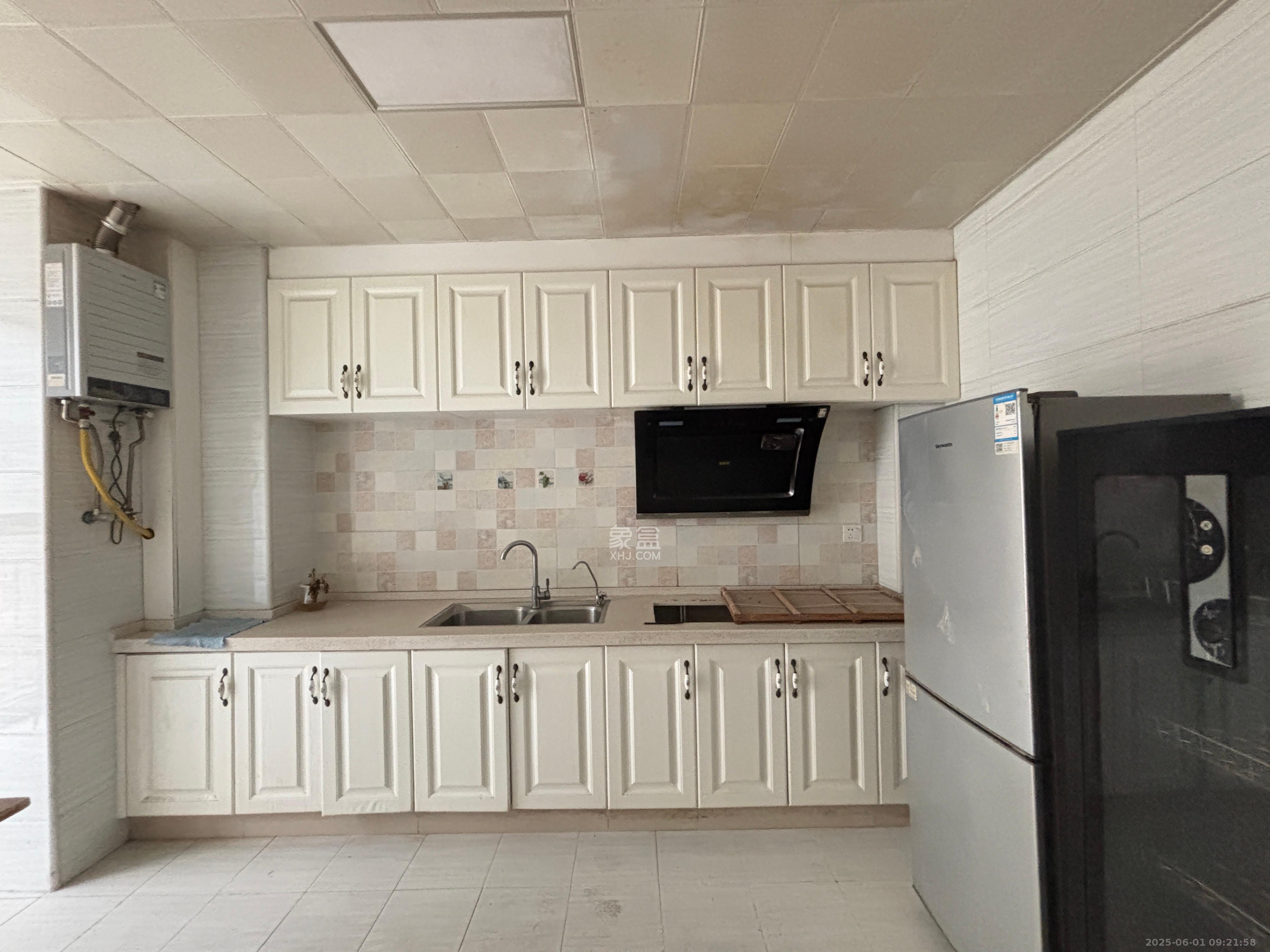 嘉华城(一期) 6室2厅2卫 2800.0元/月 嘉华城(一期) 6室2厅2卫 2800.0元/月室内图