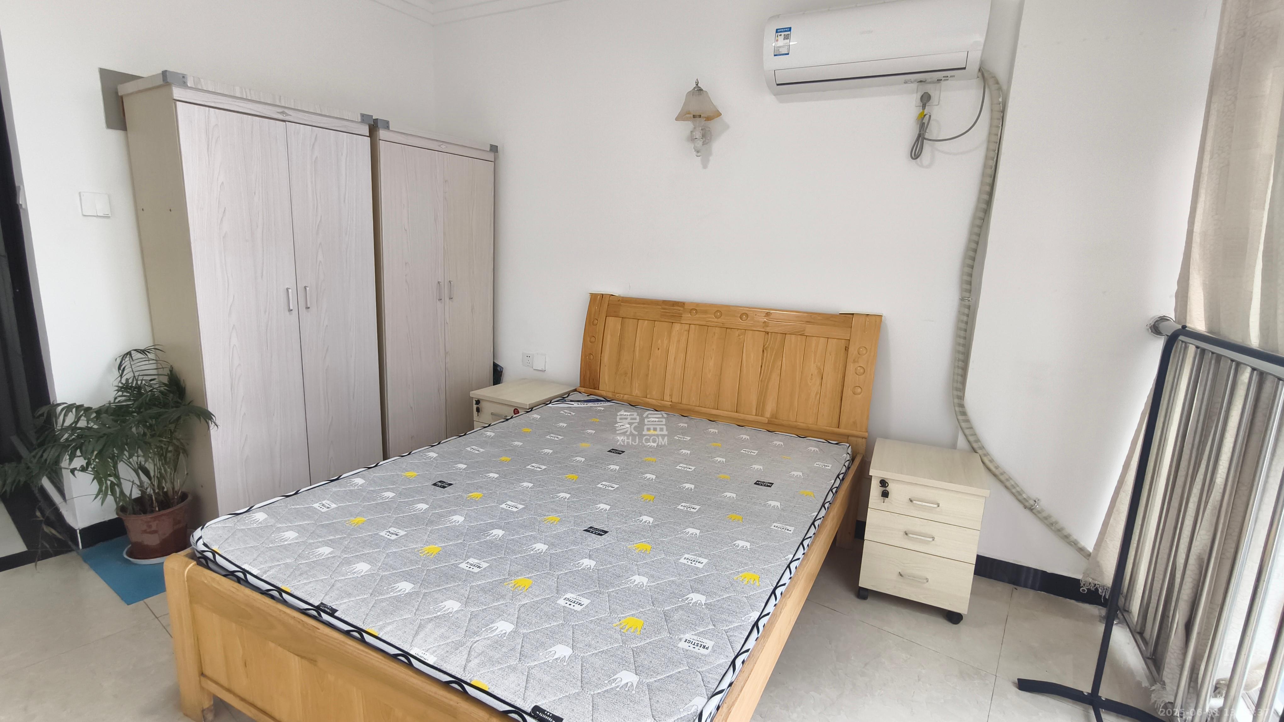 书香名邸  1室1厅1卫   1200.00元/月室内图