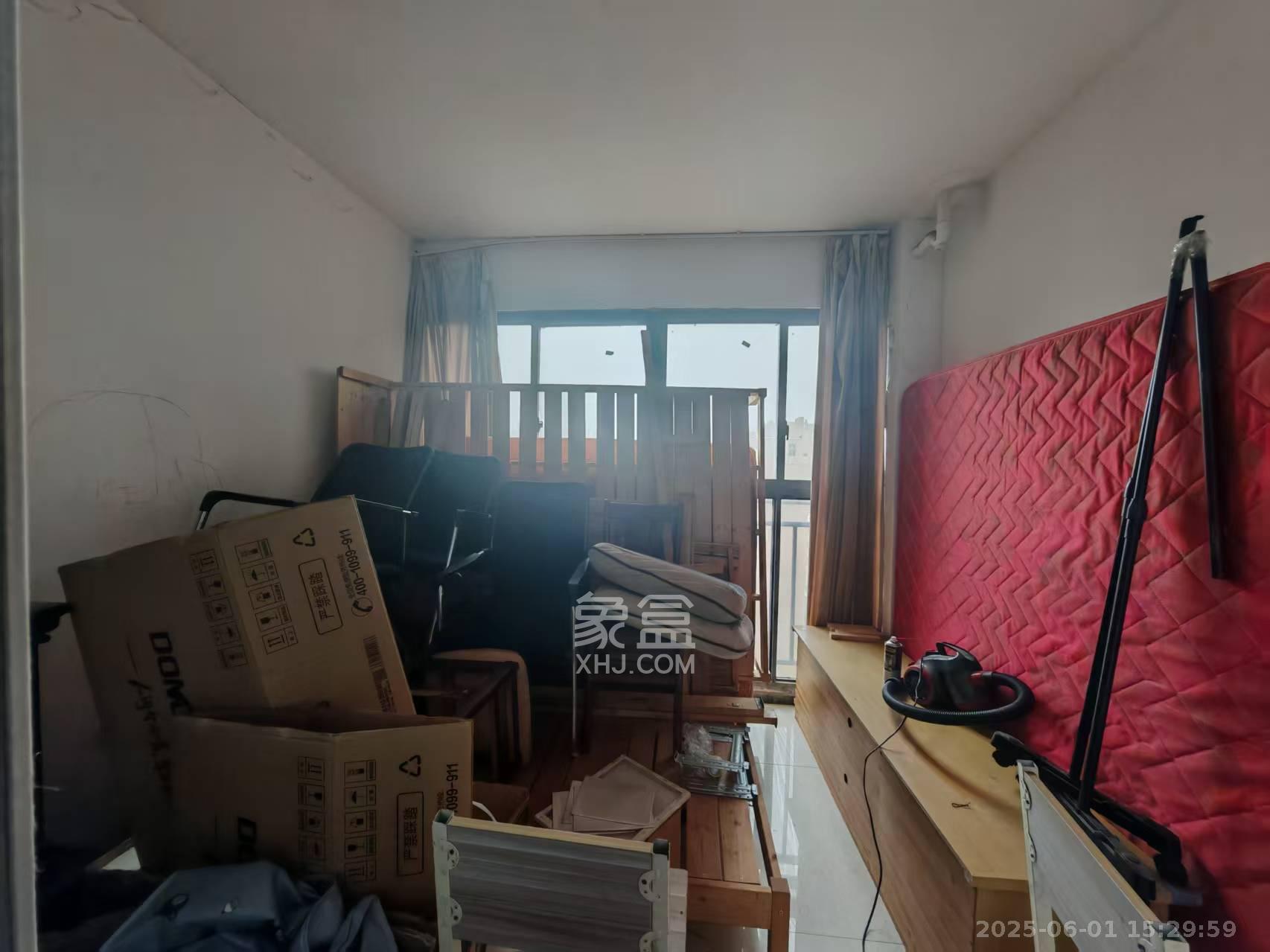 盛地尊域 3室2厅1卫 1200.0元/月 盛地尊域 3室2厅1卫 1200.0元/月室内图