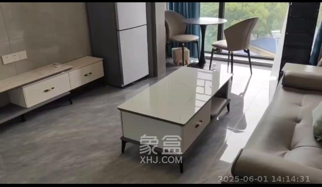 燕珑新寓  1室1厅1卫   1700.00元/月
