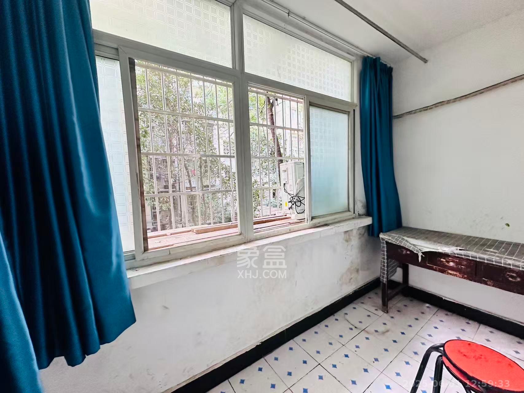 广厦新村 1室1厅1卫 1500.0元/月 广厦新村 1室1厅1卫 1500.0元/月室内图