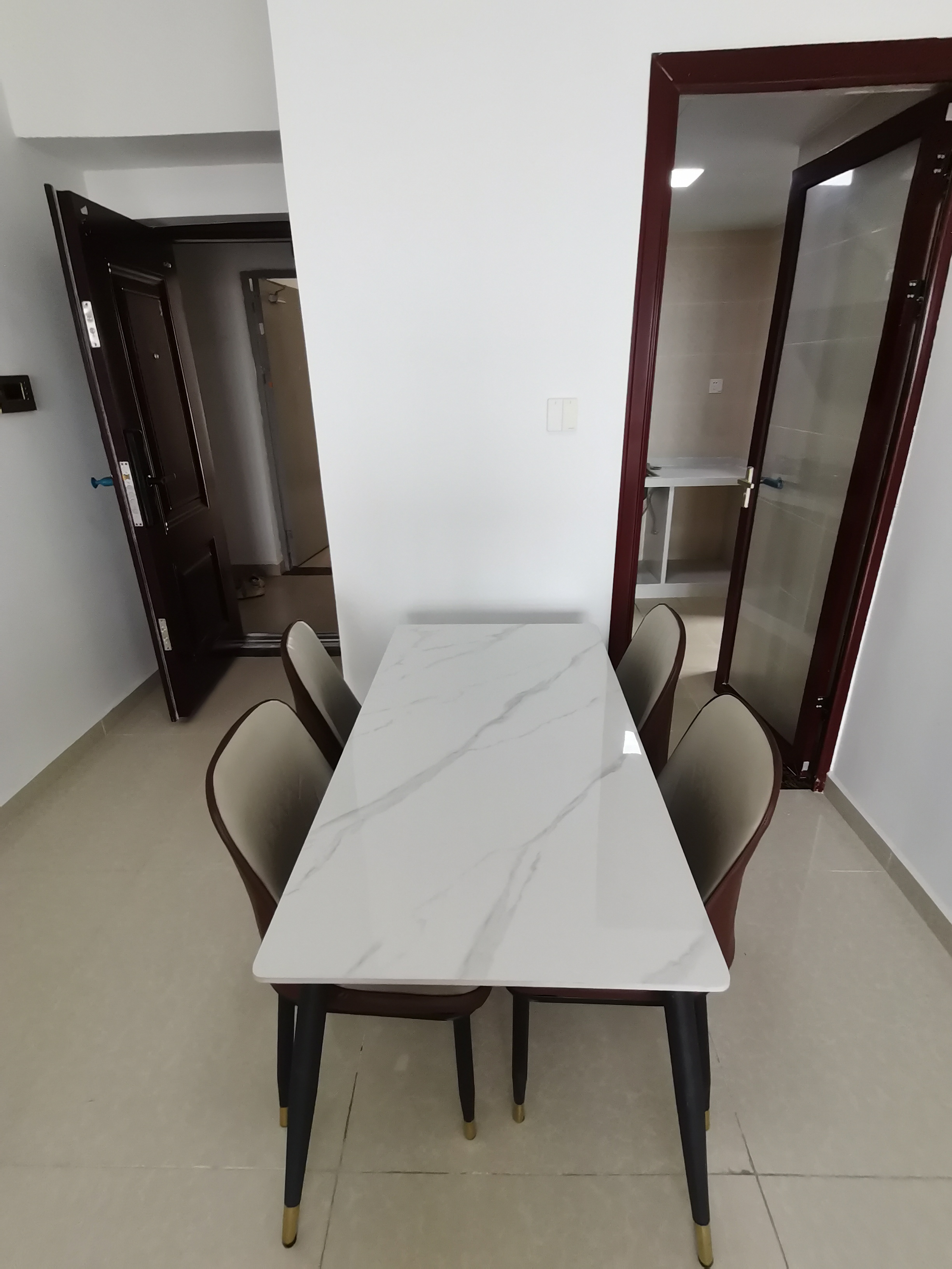 坡巷雅苑 3室2厅1卫 2800.0元/月 坡巷雅苑 3室2厅1卫 2800.0元/月室内图