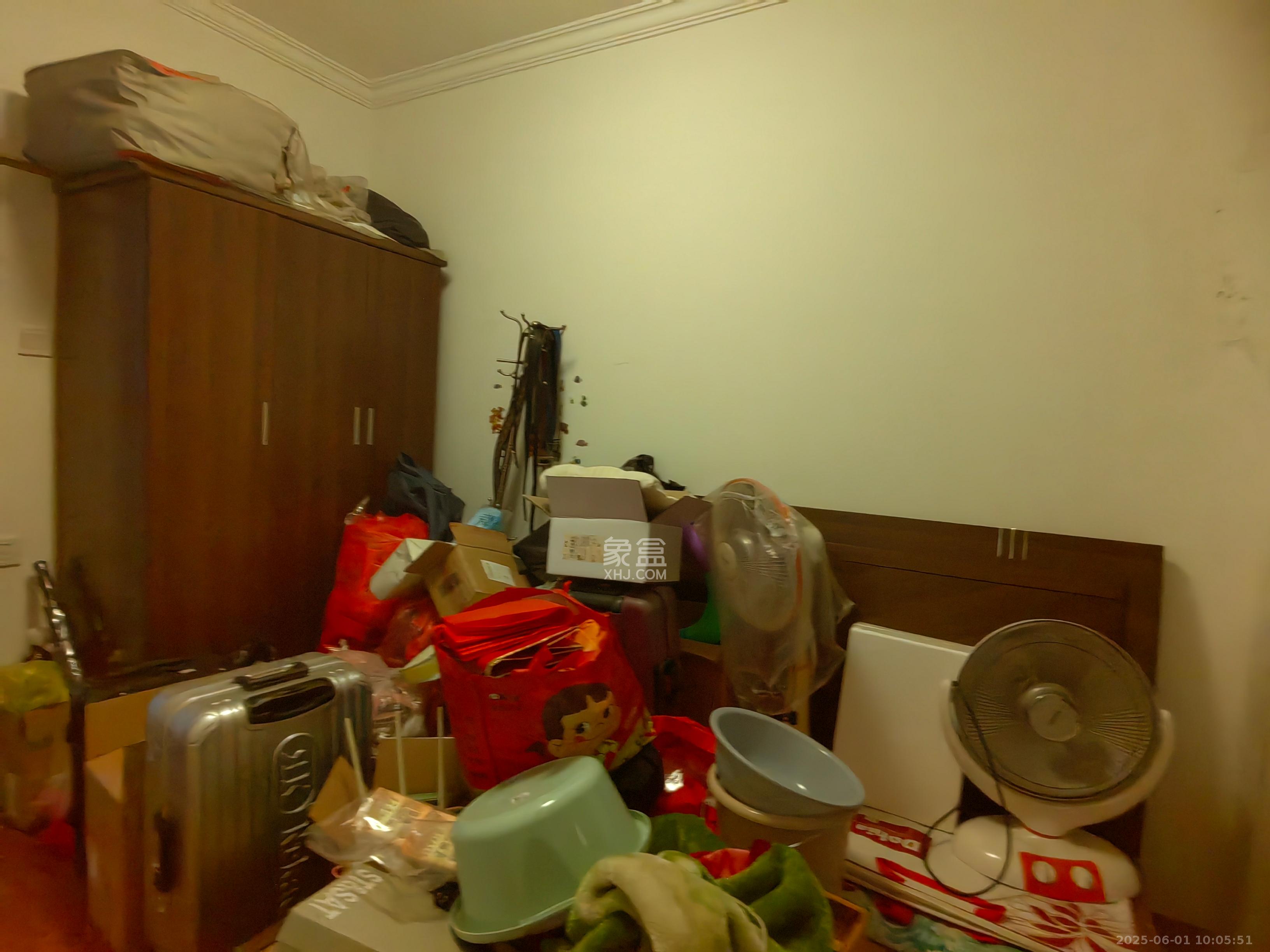 东玺门 4室2厅2卫 3800.0元/月 东玺门 4室2厅2卫 3800.0元/月室内图