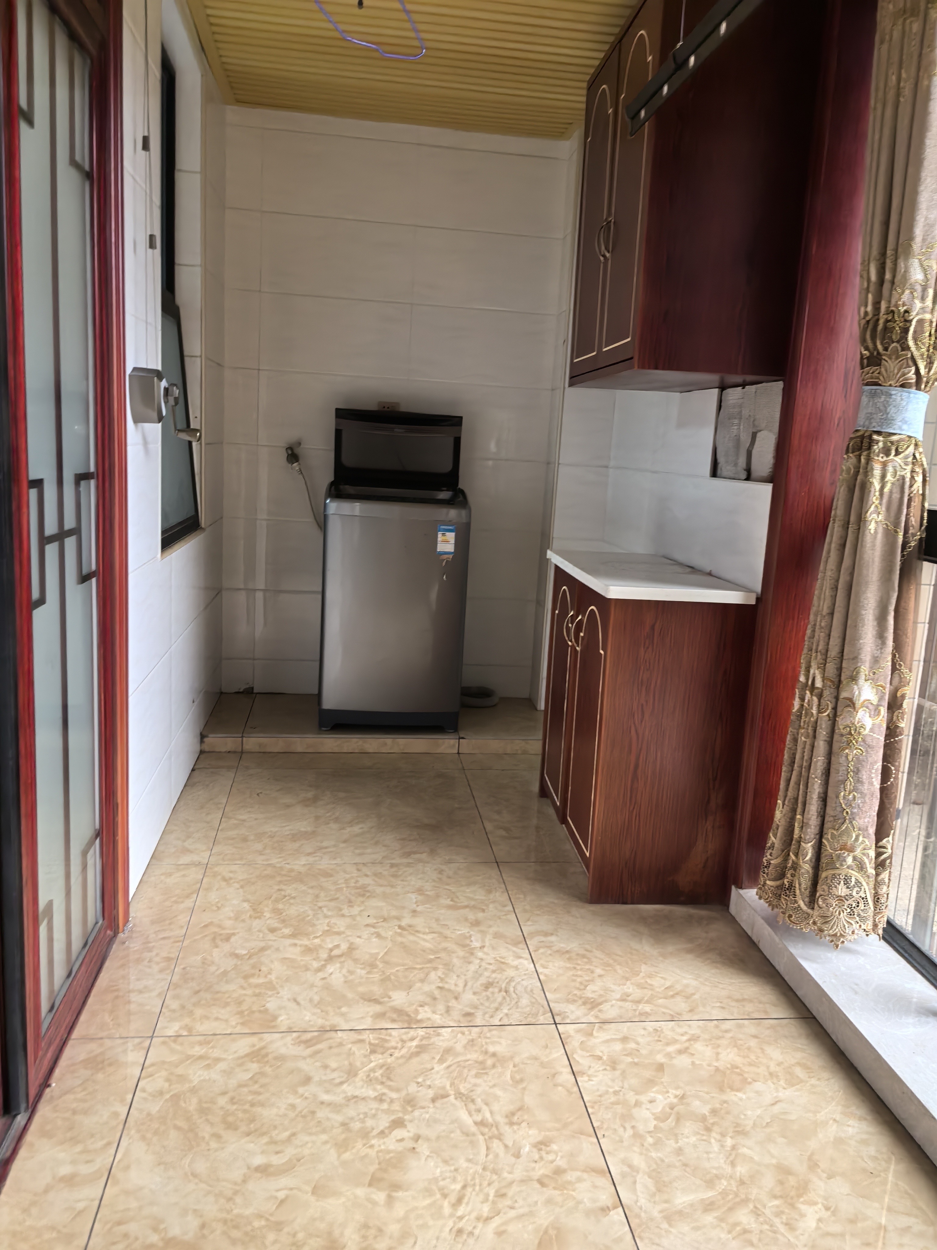 檀香山 1室0厅0卫 2000.0元/月 檀香山 1室0厅0卫 2000.0元/月室内图