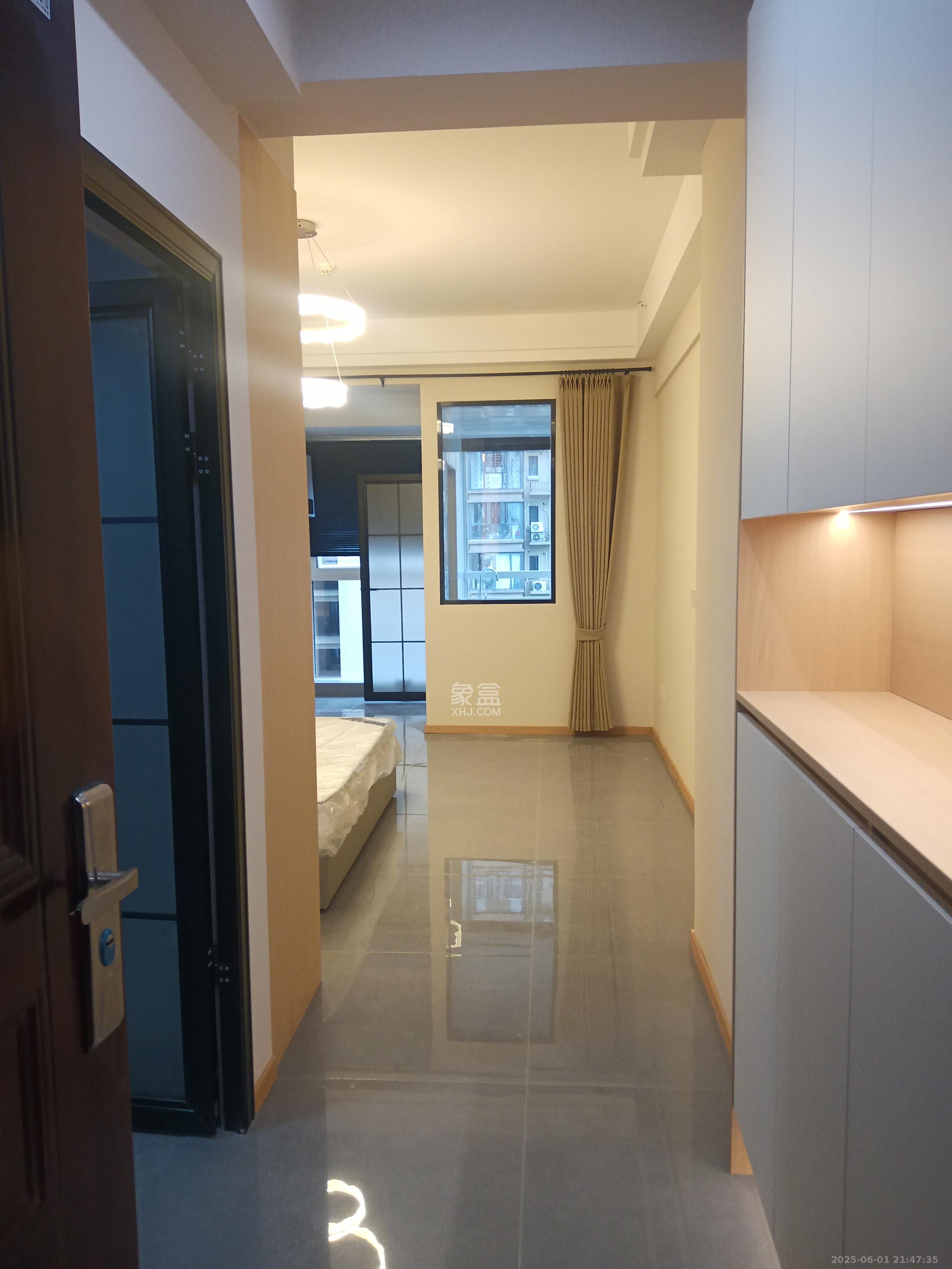 中建嘉和城  3室1厅1卫   1600.00元/月室内图