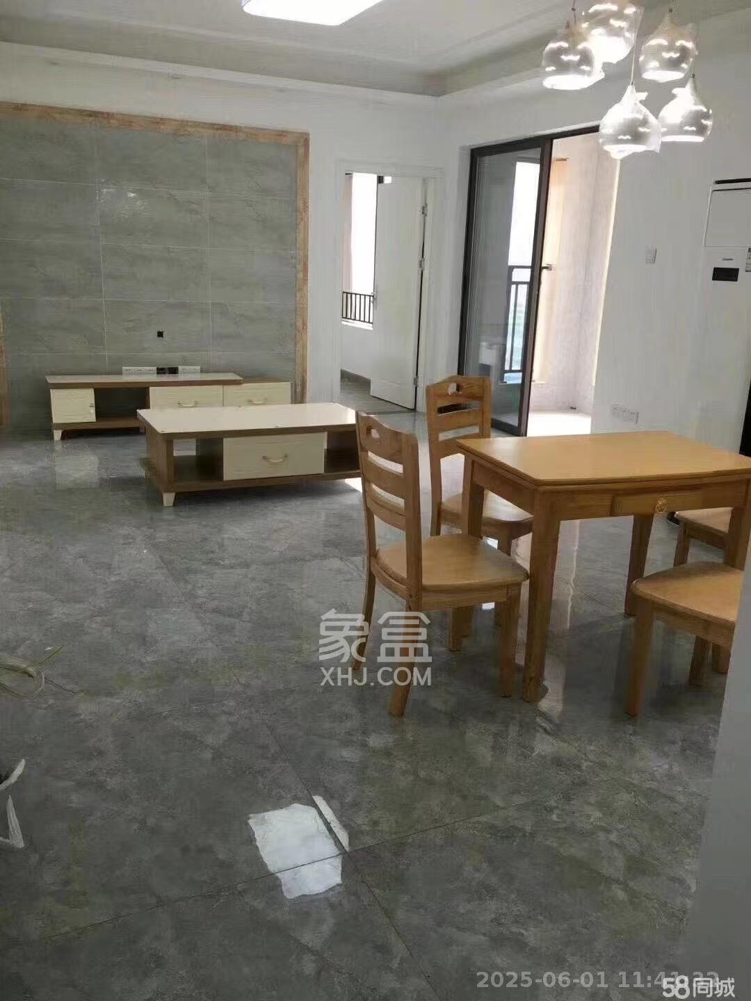 合能洋湖公馆 3室2厅1卫 2800.0元/月 合能洋湖公馆 3室2厅1卫 2800.0元/月室内图