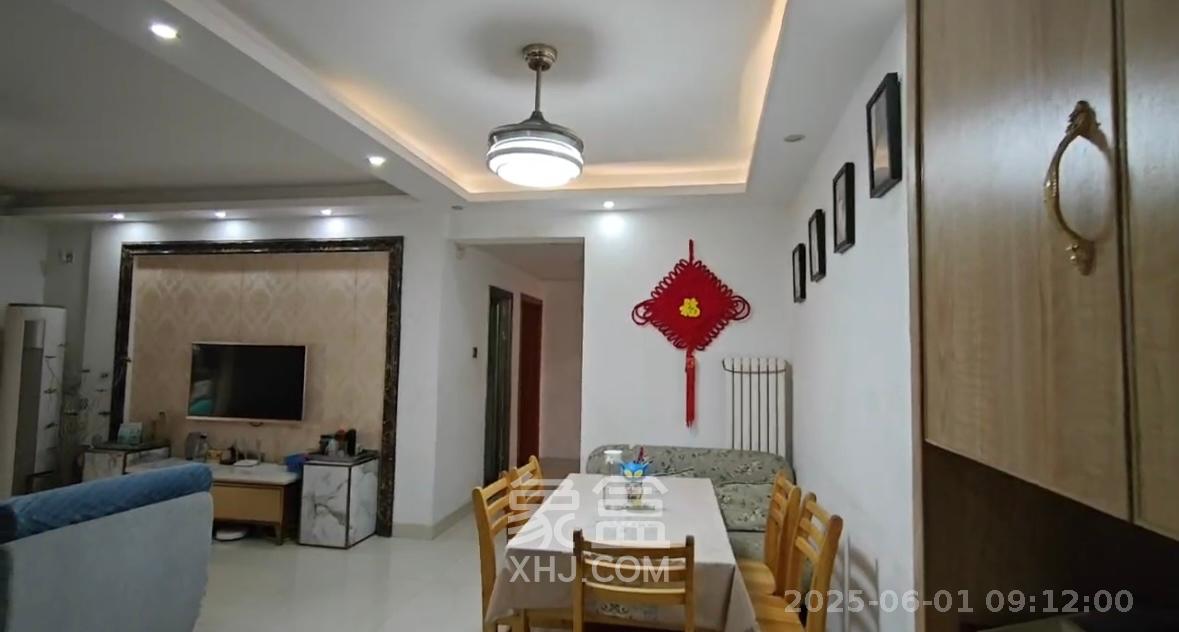 怡海星城 3室2厅1卫 2000.0元/月 怡海星城 3室2厅1卫 2000.0元/月室内图