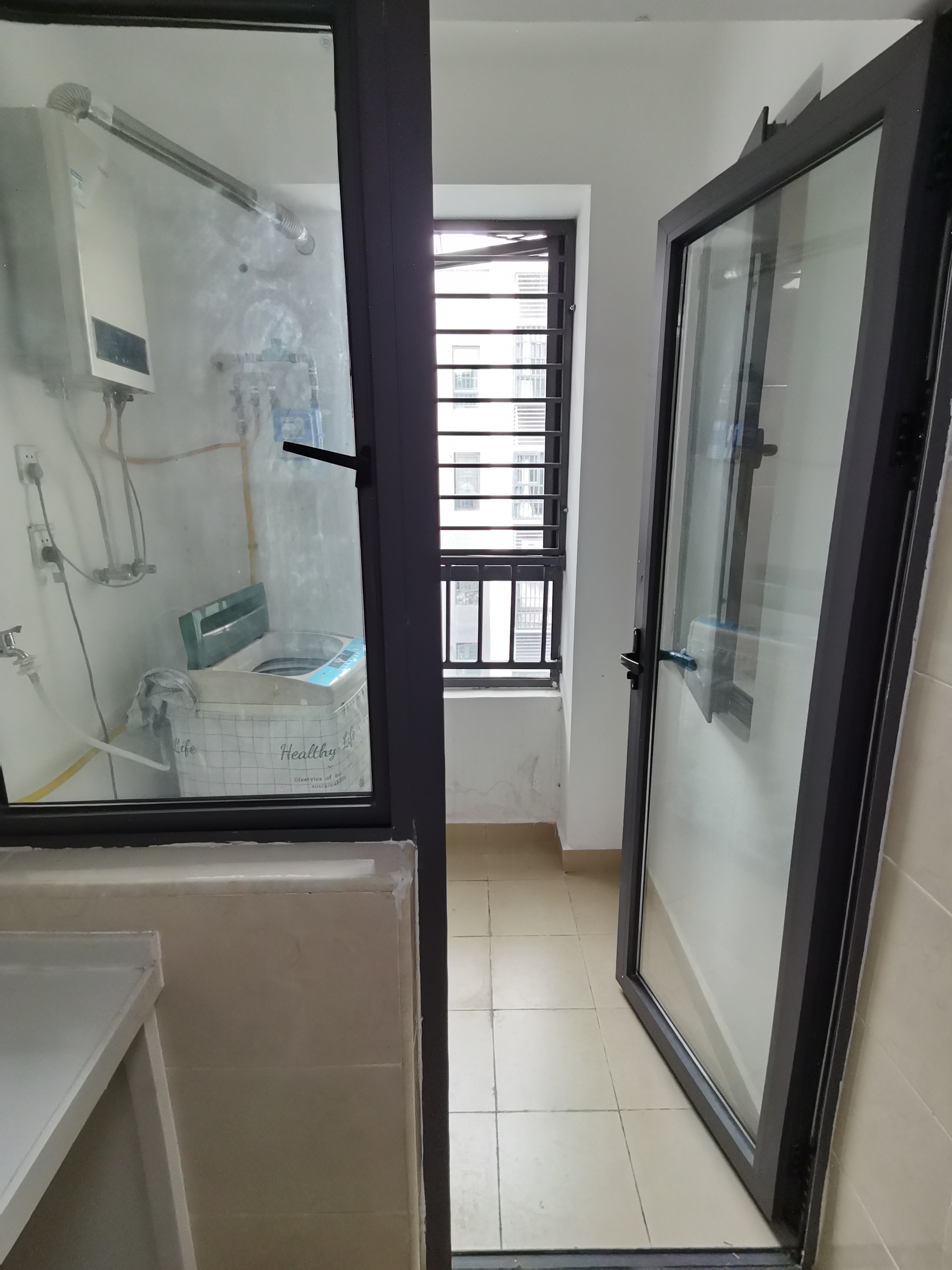 坡巷雅苑 3室2厅1卫 2800.0元/月 坡巷雅苑 3室2厅1卫 2800.0元/月室内图