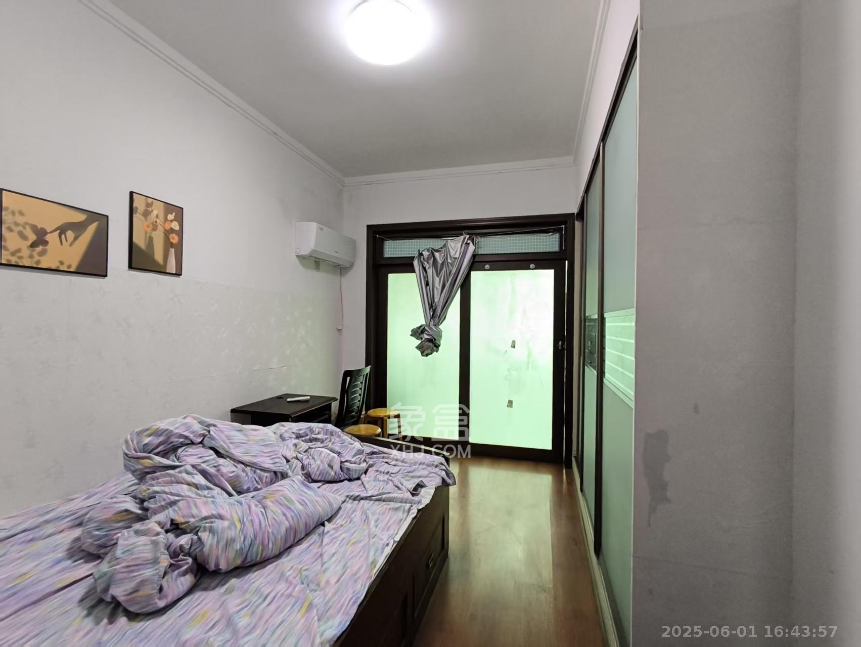 锦绣华天 3室2厅2卫 3300.0元/月 锦绣华天 3室2厅2卫 3300.0元/月室内图