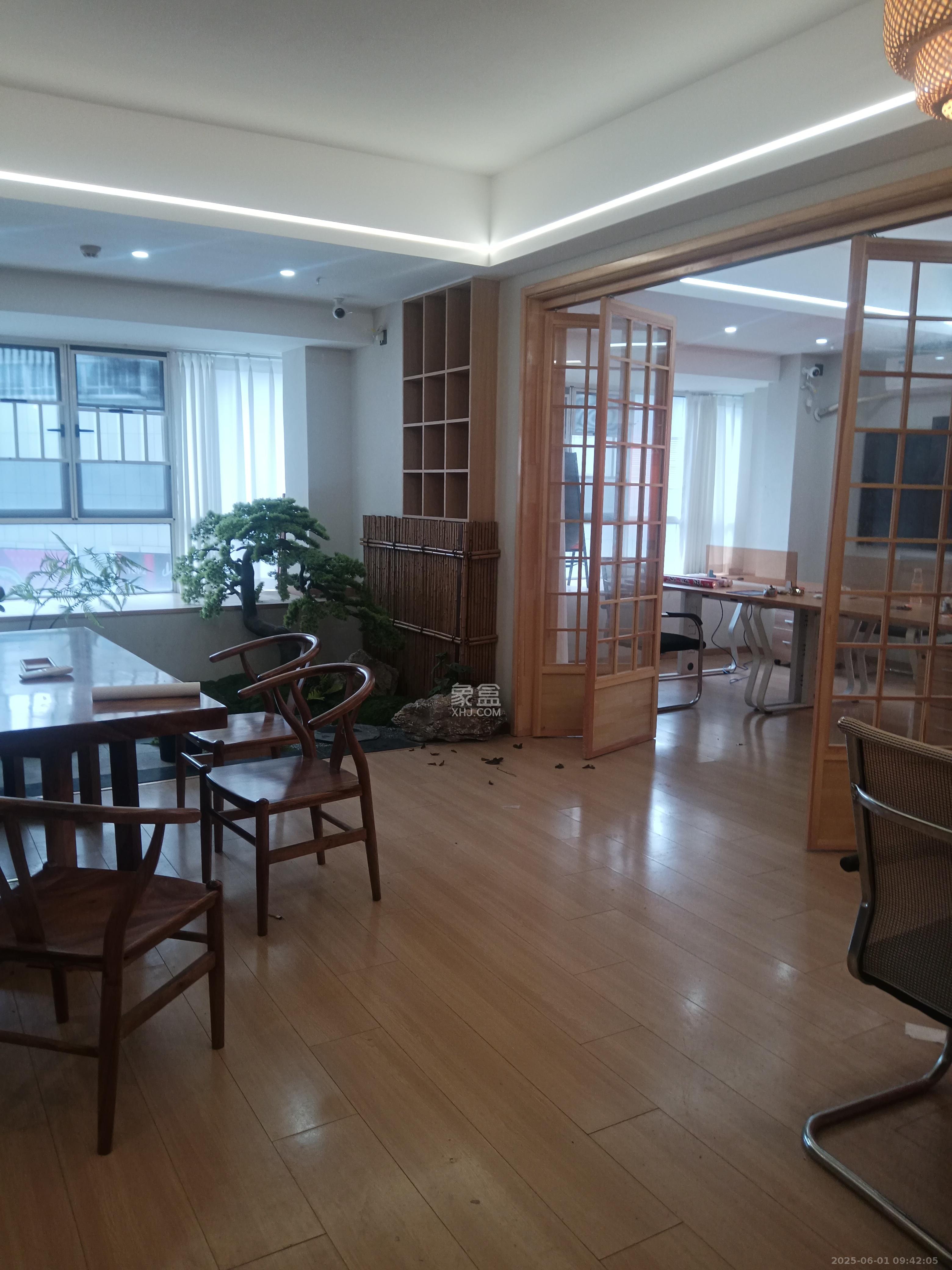 中建嘉和城  2室1厅1卫   3800.00元/月室内图