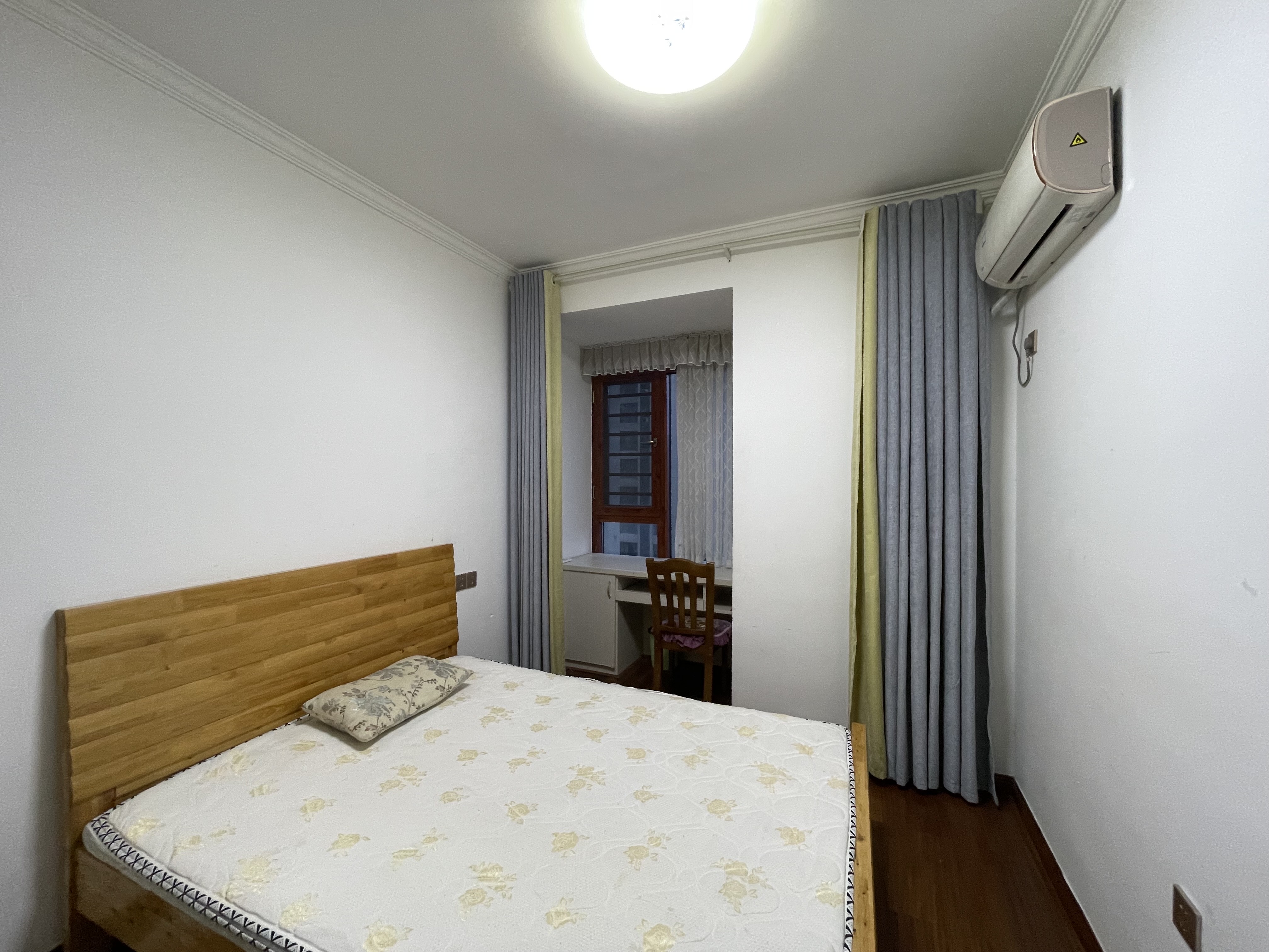 五江碧桂园城市广场 4室2厅2卫 2500.0元/月 五江碧桂园城市广场 4室2厅2卫 2500.0元/月室内图