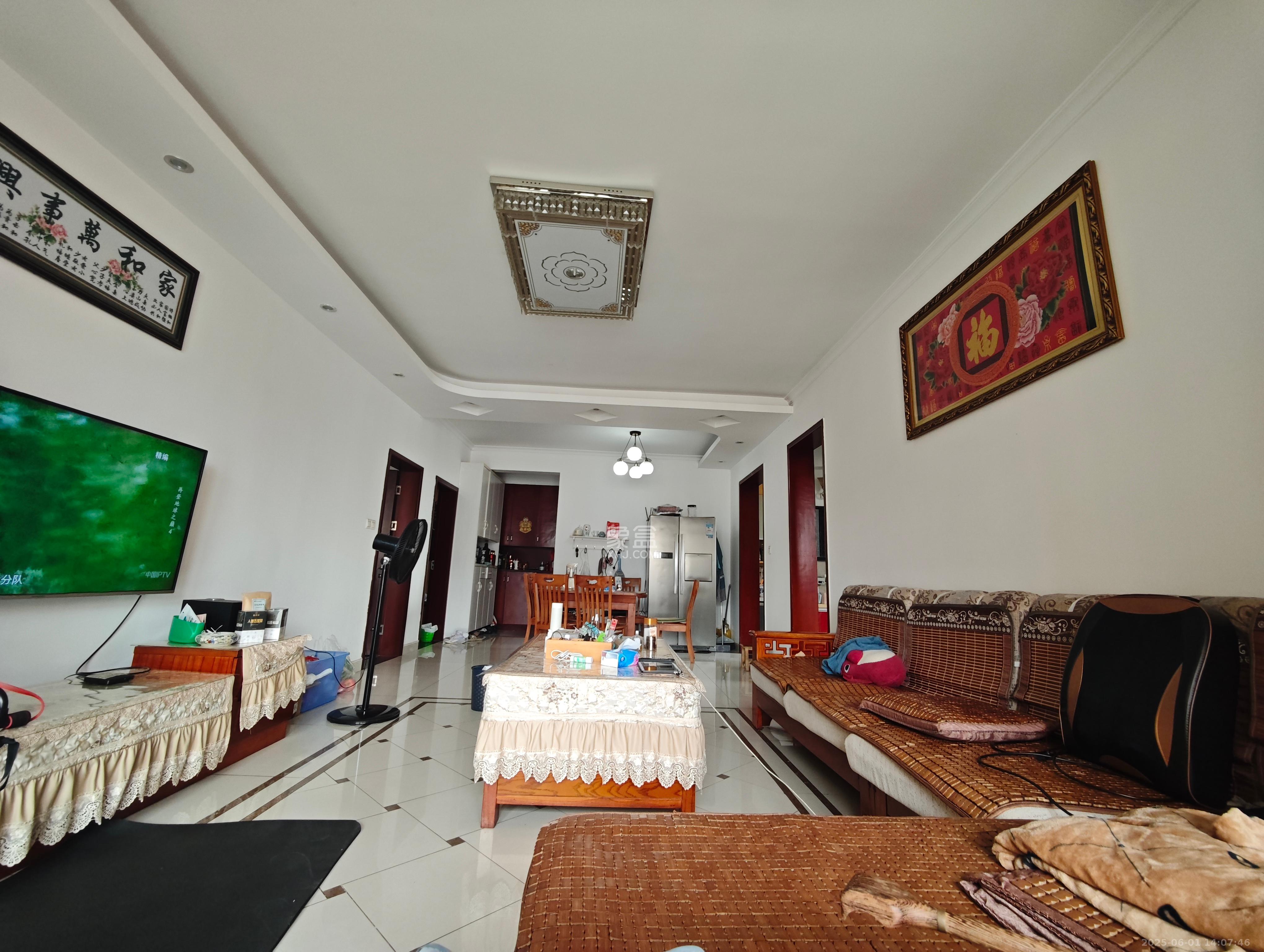 蟠龙欣苑 1室0厅0卫 2200.0元/月 蟠龙欣苑 1室0厅0卫 2200.0元/月室内图