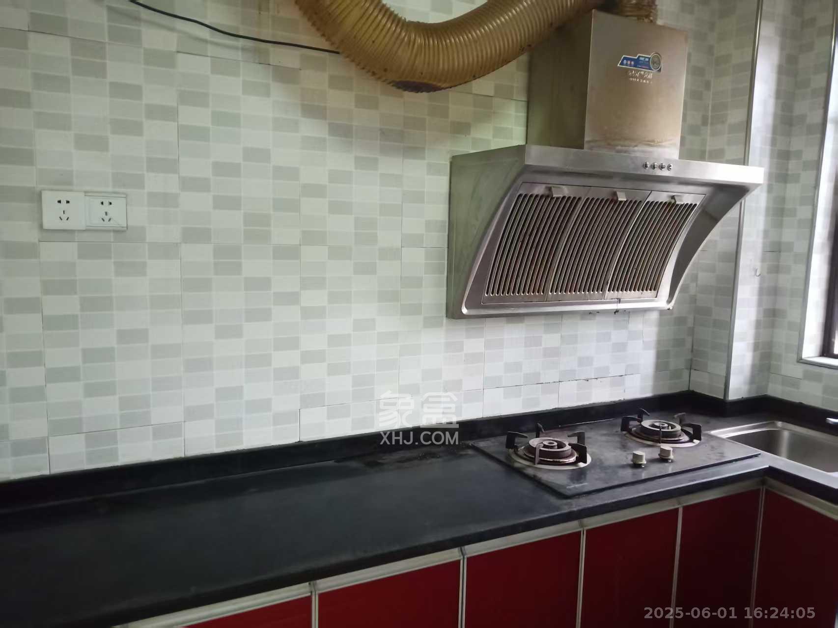 保利麓谷林语D区  3室2厅1卫    1600.0元/月 保利麓谷林语D区  3室2厅1卫    1600.0元/月室内图