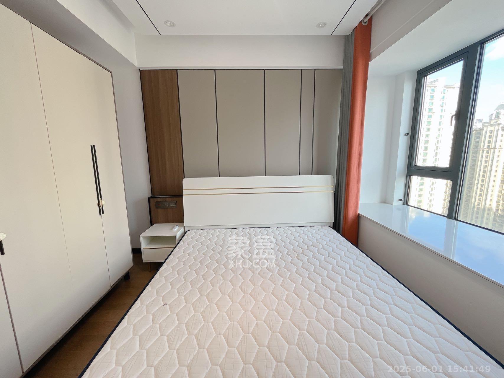 卓越中寰  4室2厅2卫   4800.00元/月室内图