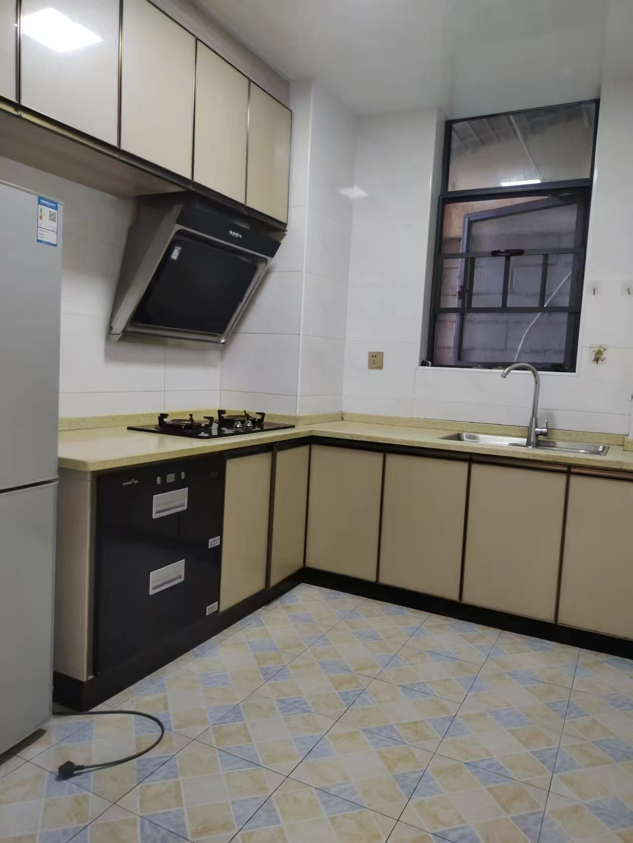 百弘学府城 2室1厅1卫 1200.0元/月 百弘学府城 2室1厅1卫 1200.0元/月室内图