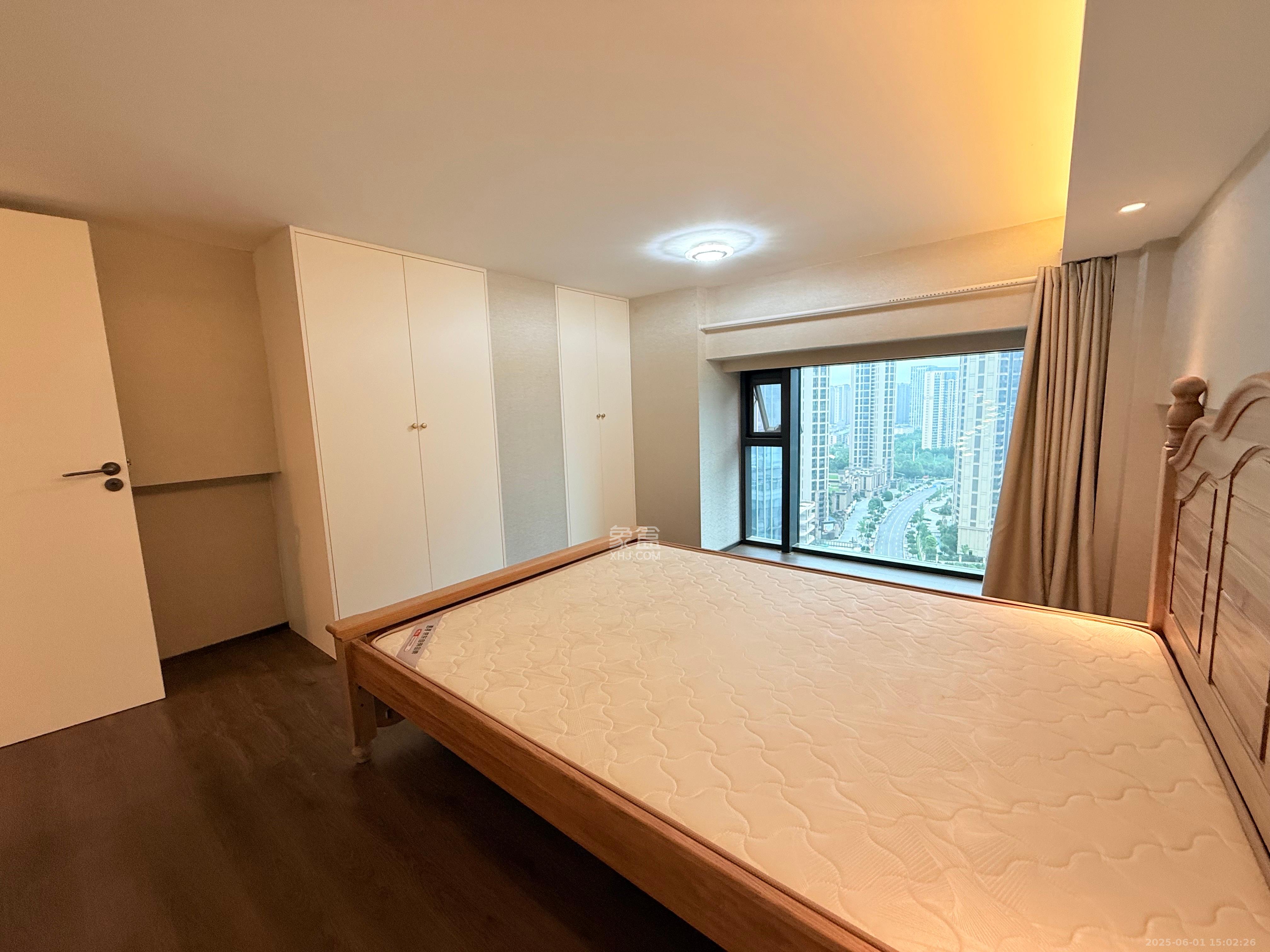 达美寰宇中心  2室1厅1卫   3100.00元/月室内图