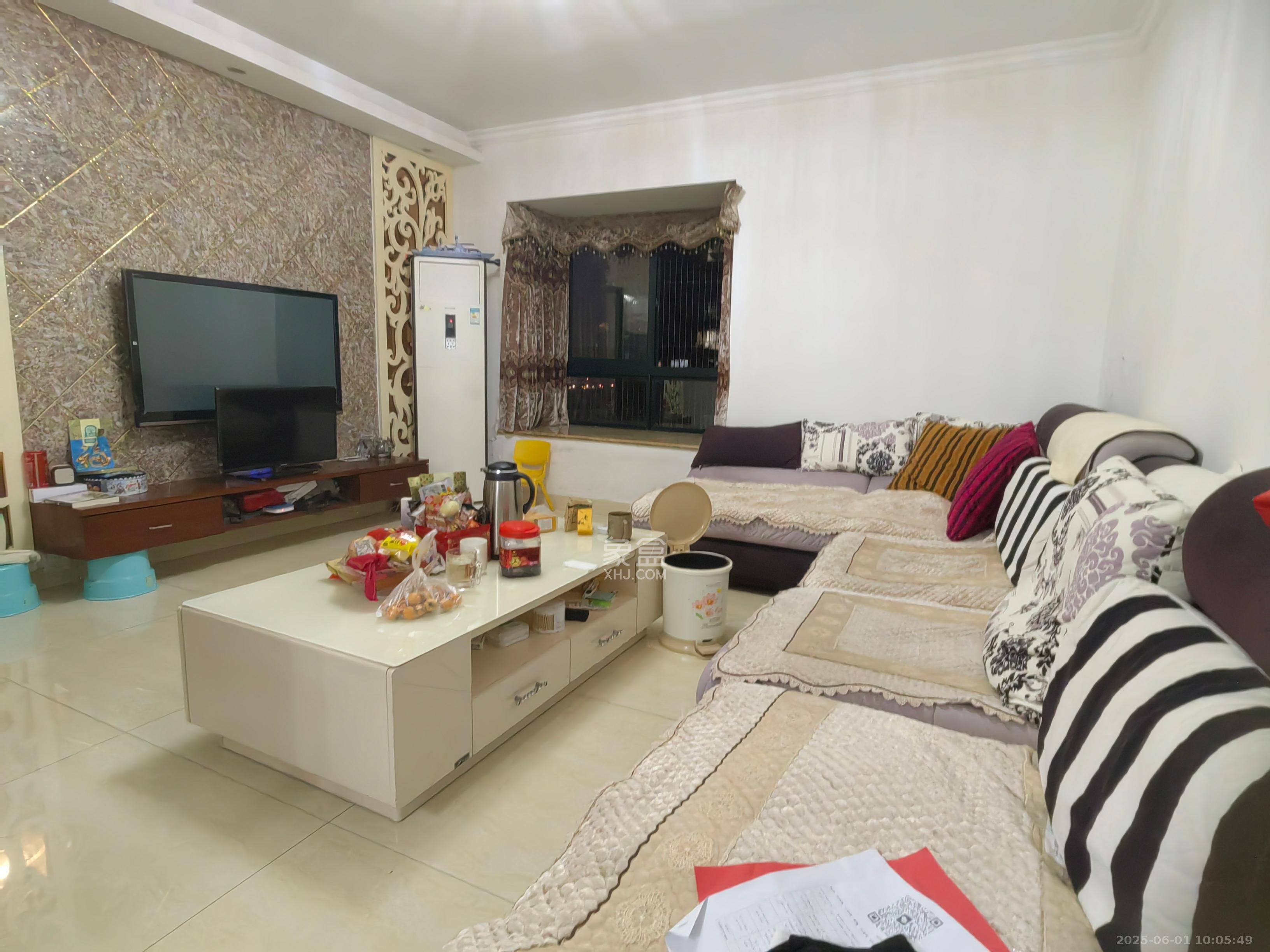 东玺门 4室2厅2卫 3800.0元/月 东玺门 4室2厅2卫 3800.0元/月室内图