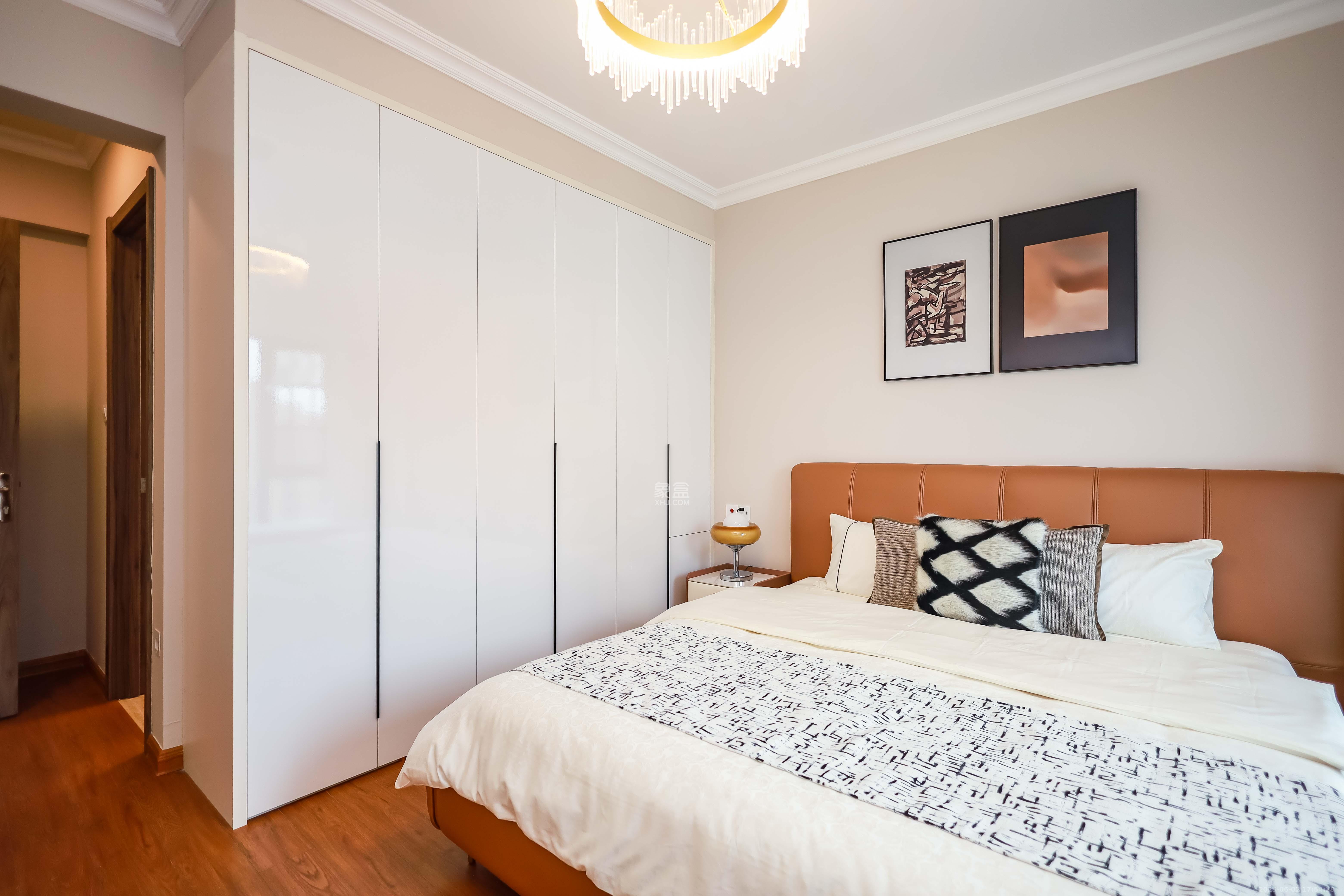 碧桂园荟隽棠  3室2厅2卫    107.0万卧室