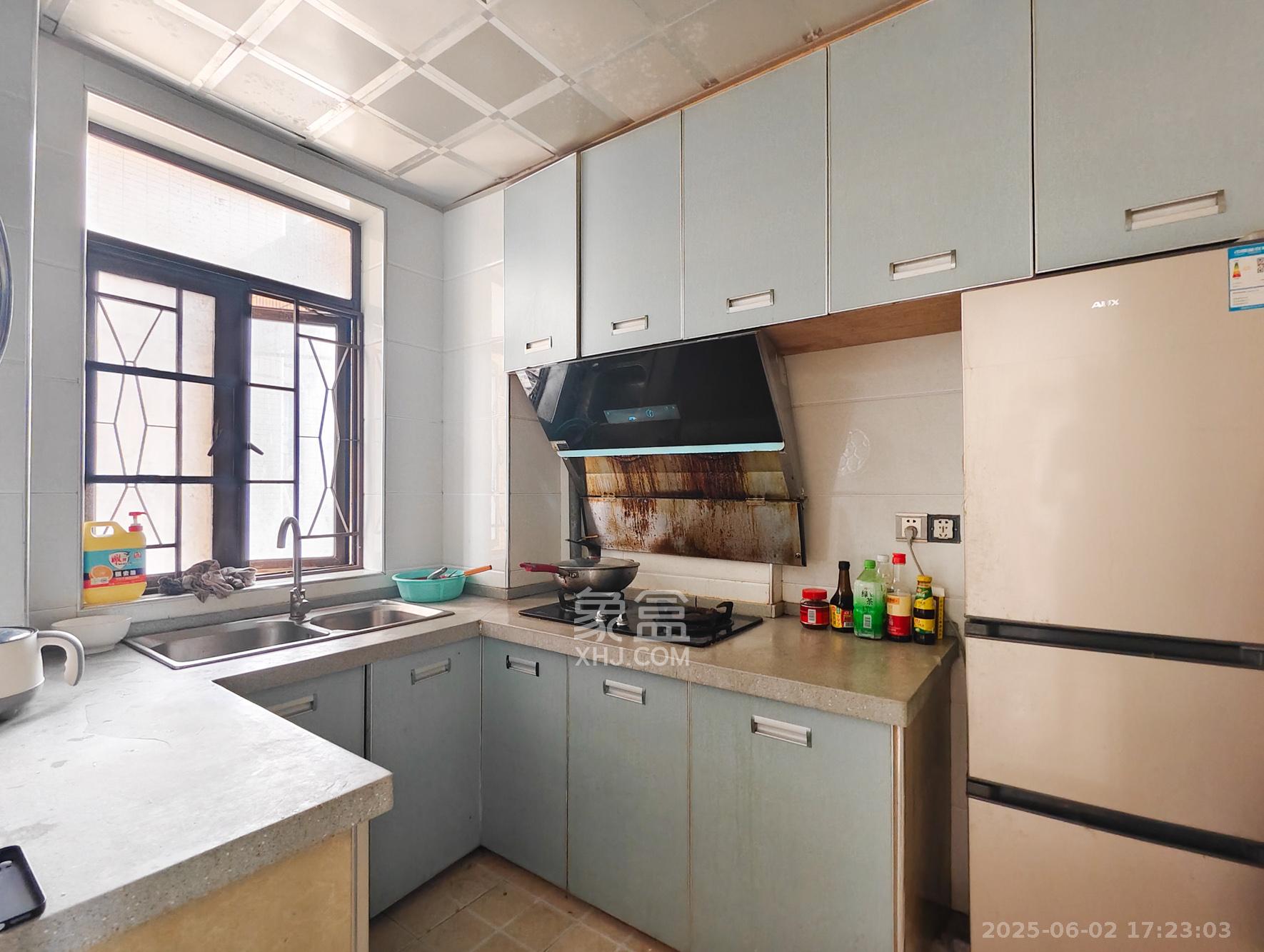 七里香榭 3室1厅1卫 68.0万 七里香榭 3室1厅1卫 68.0万厨房