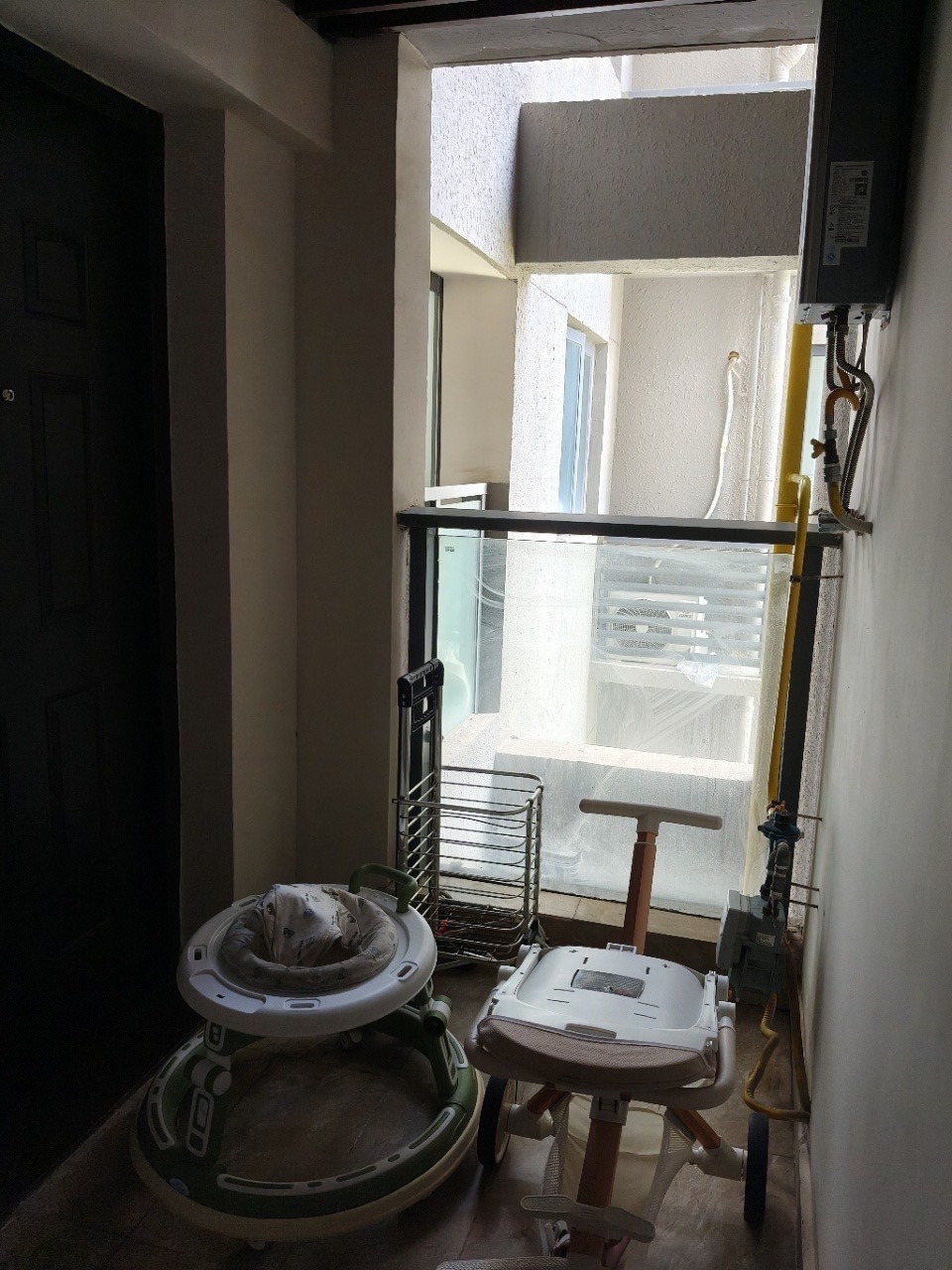 海南金地自在城  2室2厅1卫   96.00万客厅