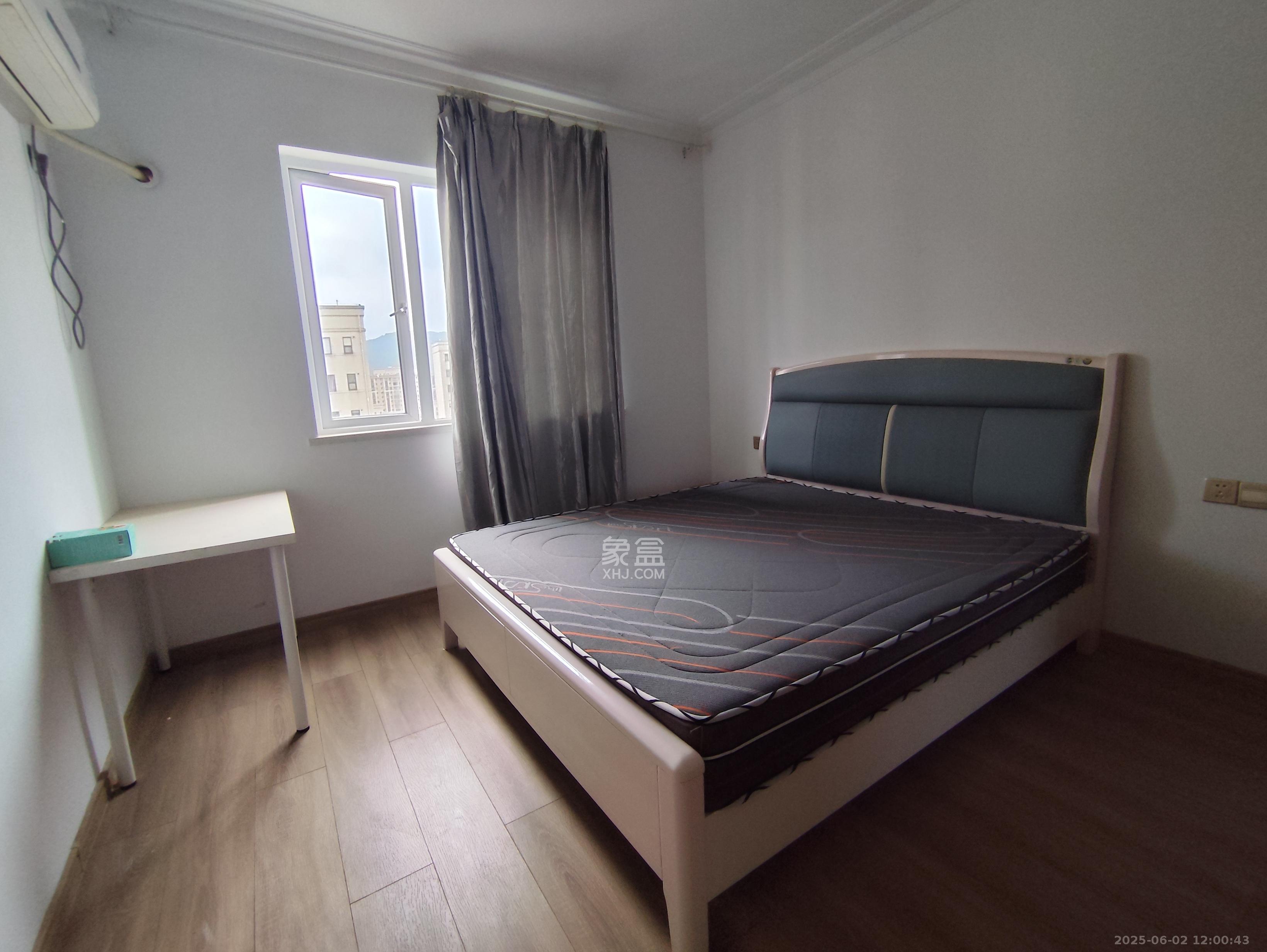 新华联梦想城  3室2厅2卫    2100.0元/月 新华联梦想城  3室2厅2卫    2100.0元/月室内图